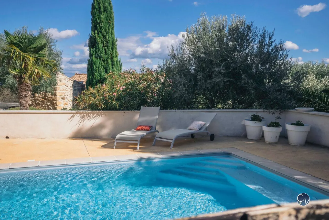 Villa avec piscine et vue imprenable en Ardèche 14