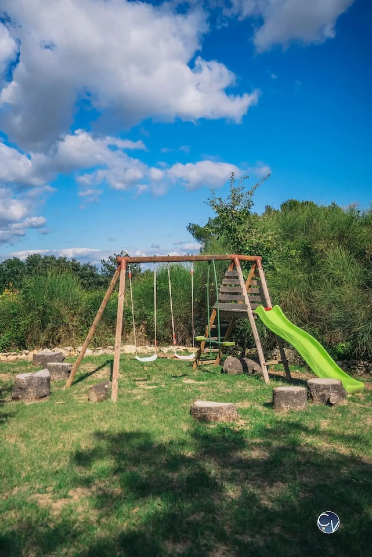 Villa avec piscine et vue imprenable en Ardèche 20