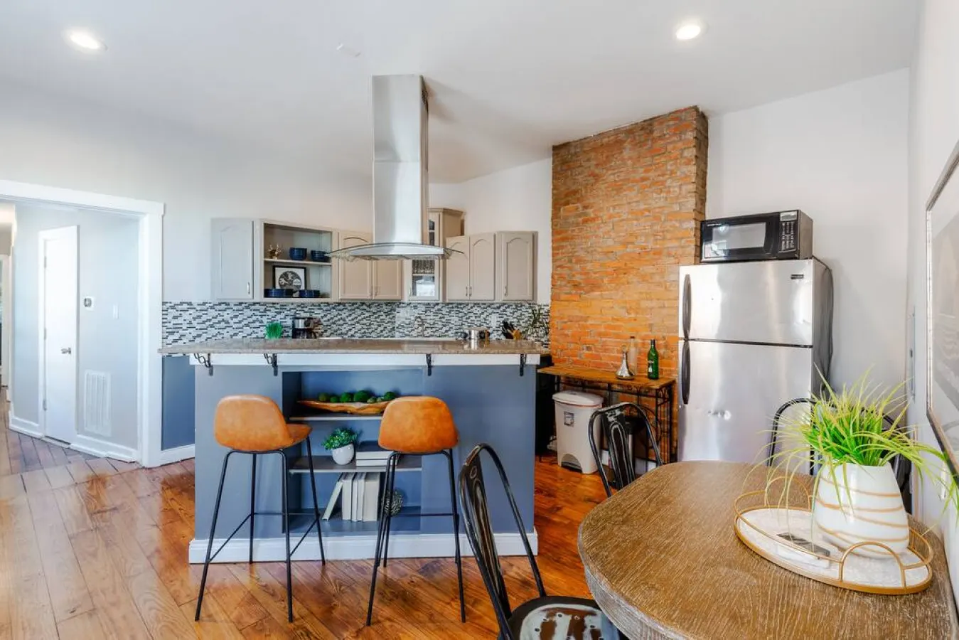 2 Large Apts w/ Parking - Downtown/Over the Rhine — foto 3