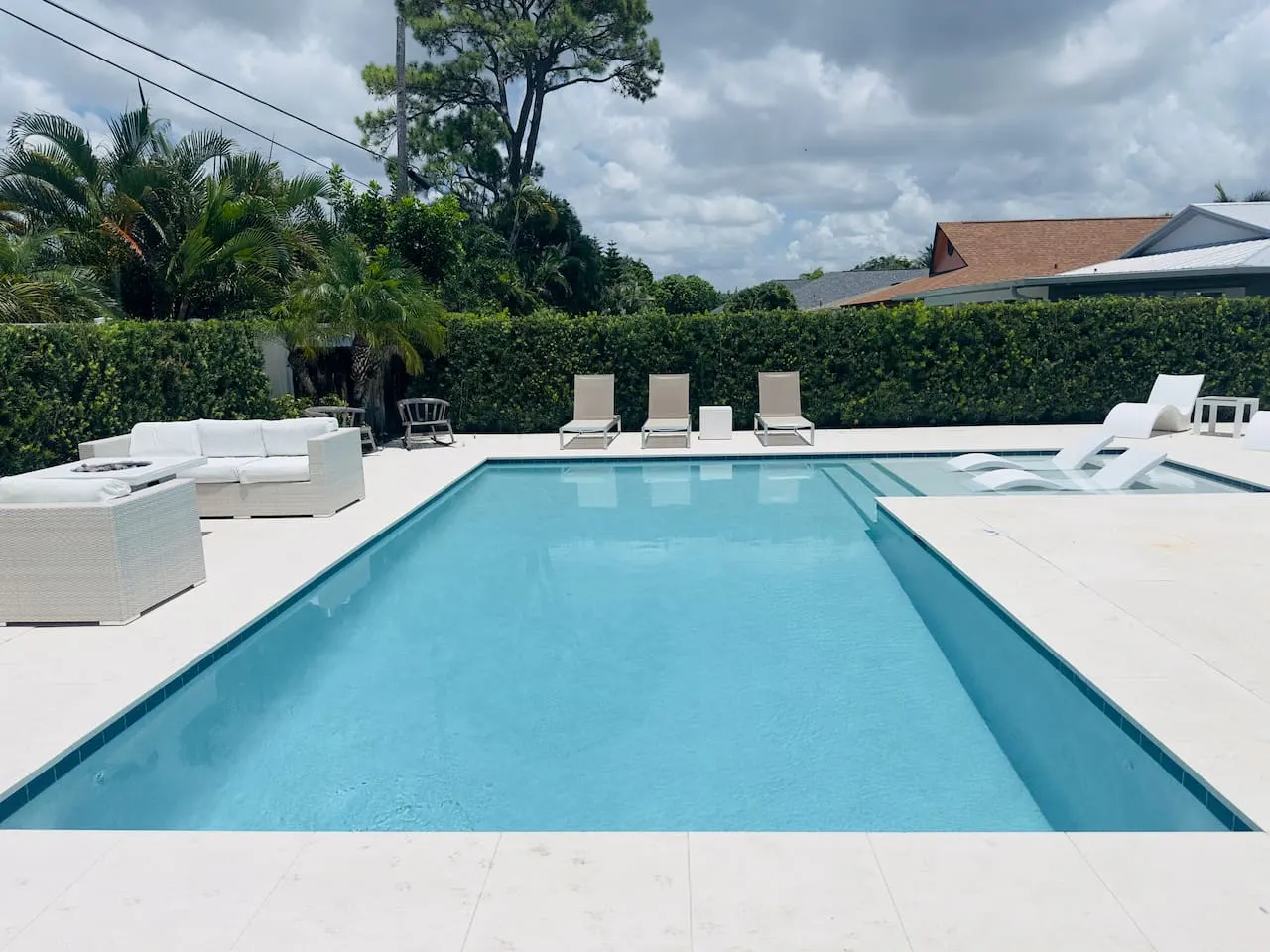 Sugar Beach Bungalow With a Pool! 2