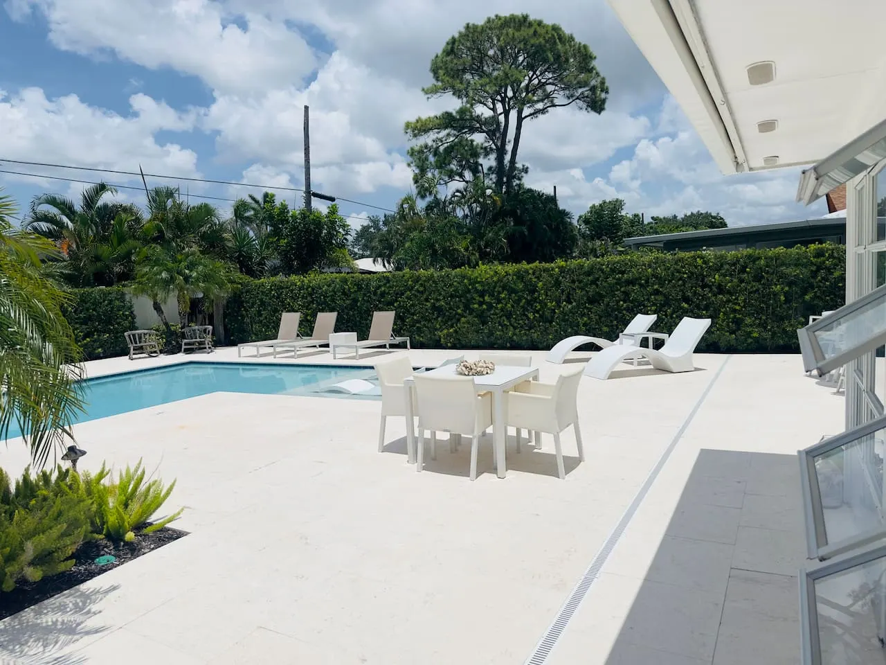 Sugar Beach Bungalow With a Pool! 4