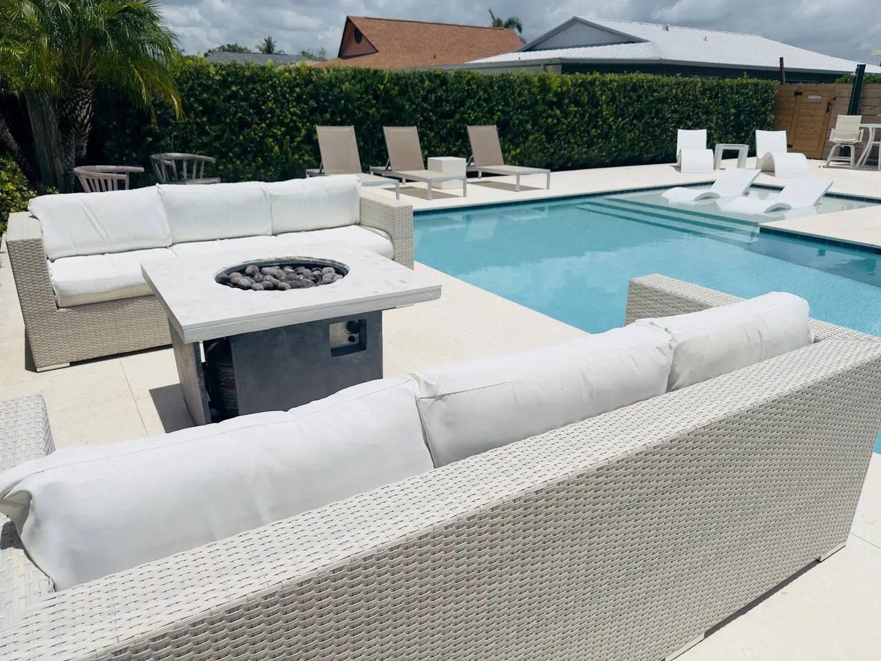 Sugar Beach Bungalow With a Pool! 6