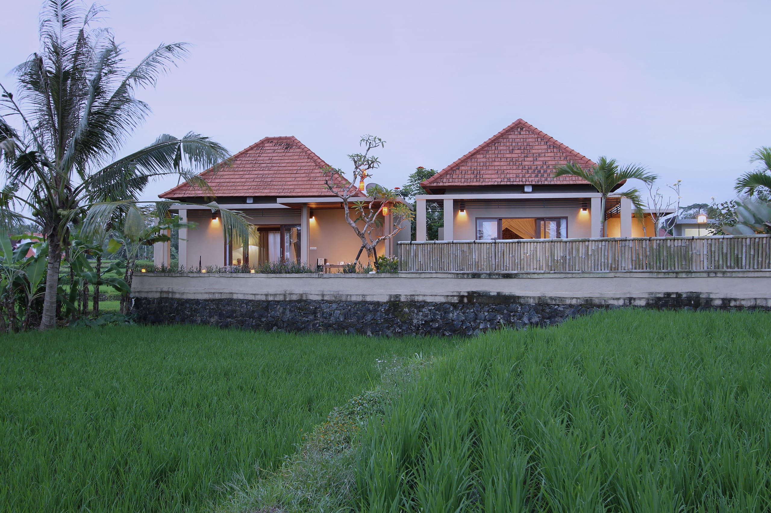 One-Bedroom  Wooden House with Pool View 20