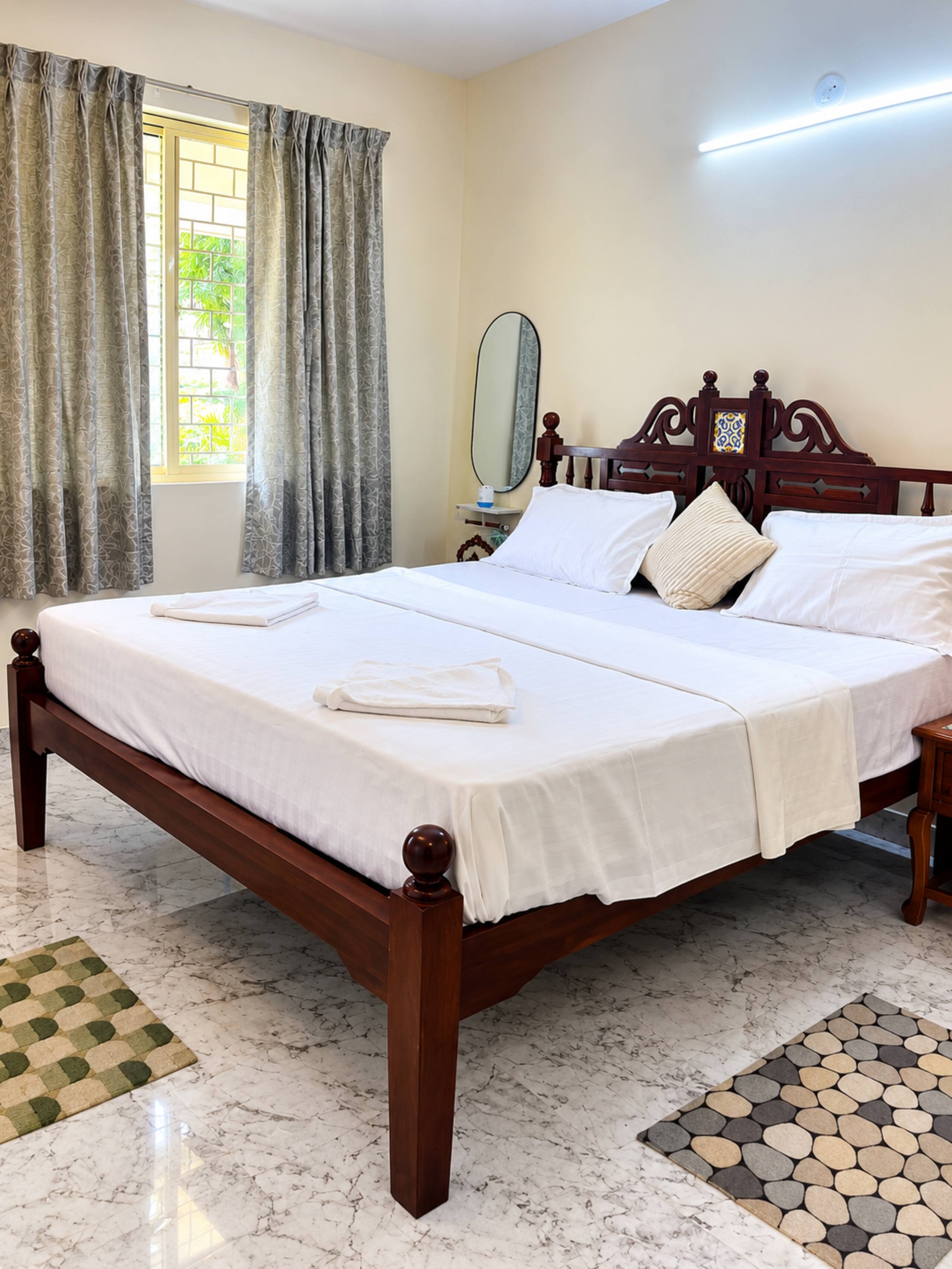Calangute Cozy Nest | 1 BHK | Park View | Balcony 9