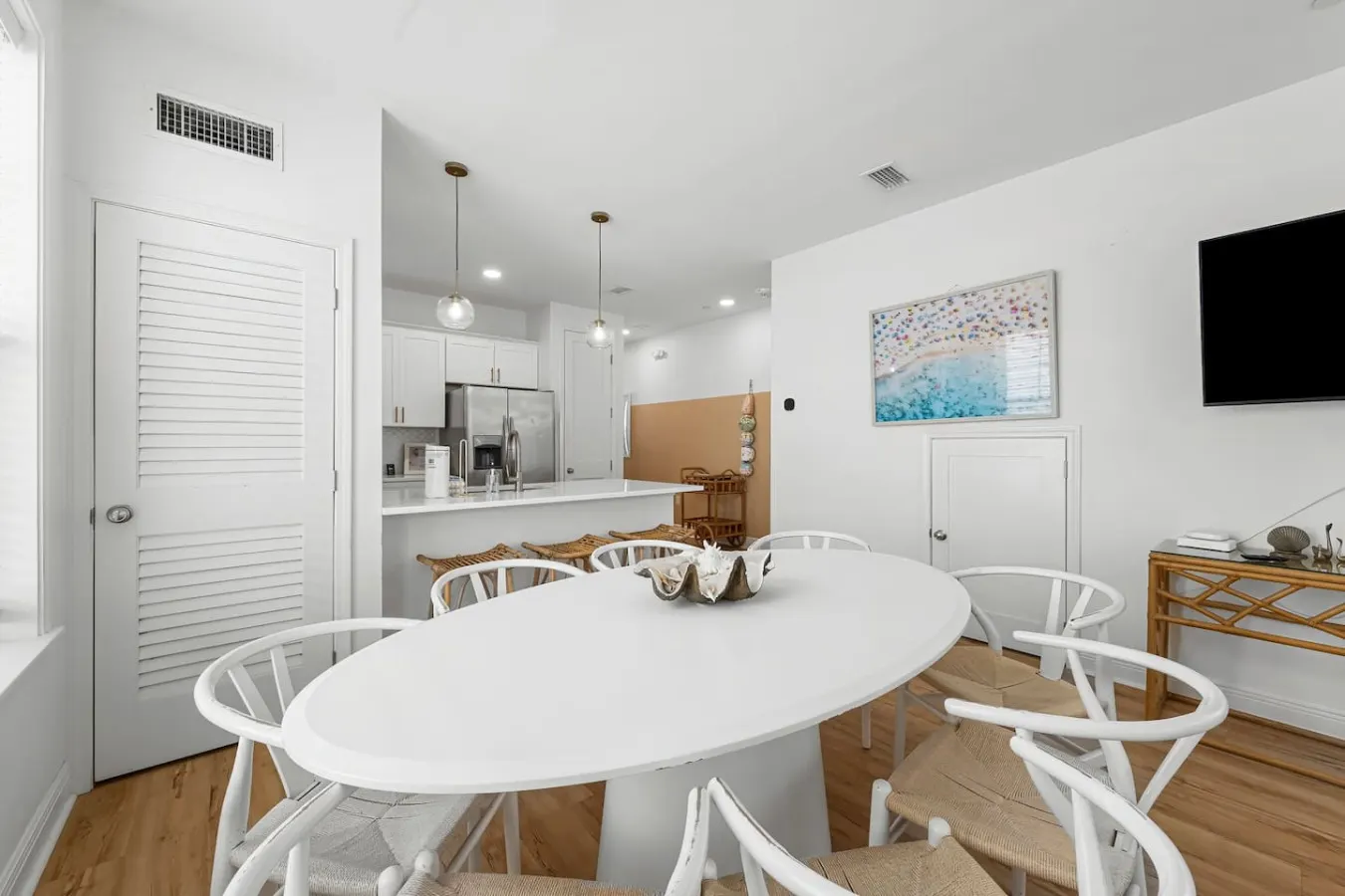 Beach Cabana ~ Walk to Beach~ Sleeps 10 ~ 3BR/3BA 9