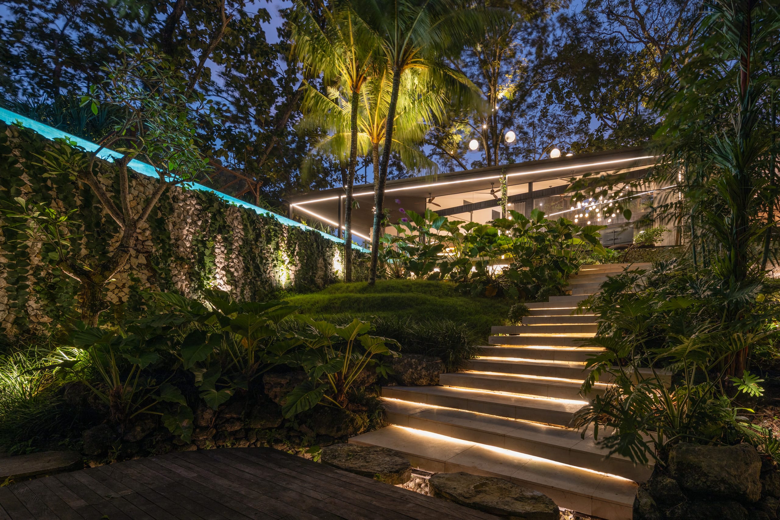 Lost Villa | Award-Winning Estate + 5-Star Staff