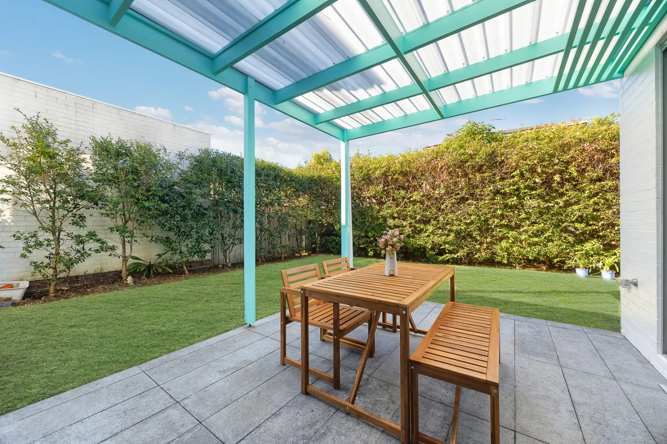 Luxury South Coogee House | Media Room + Parking — photo 3