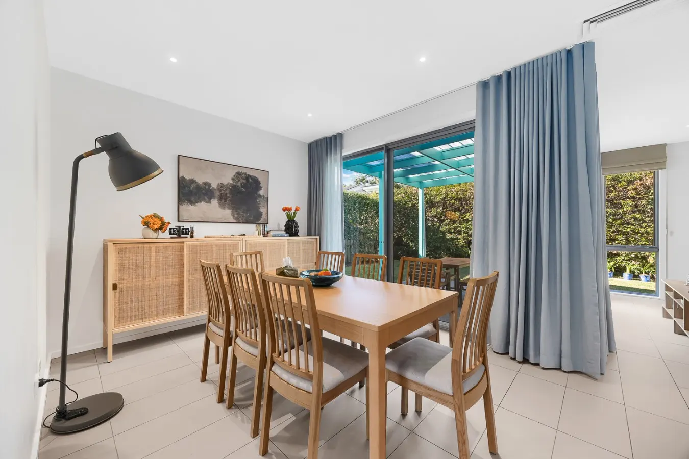 Luxury South Coogee House | Media Room + Parking — photo 5