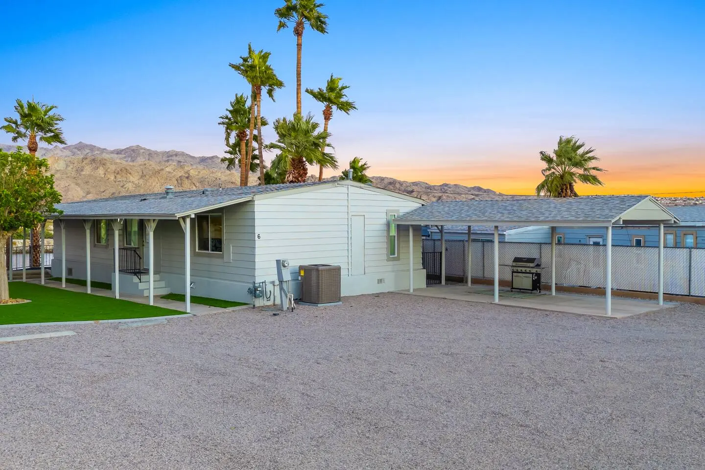 The Villas Waterfront Compound Sleeps 25 4