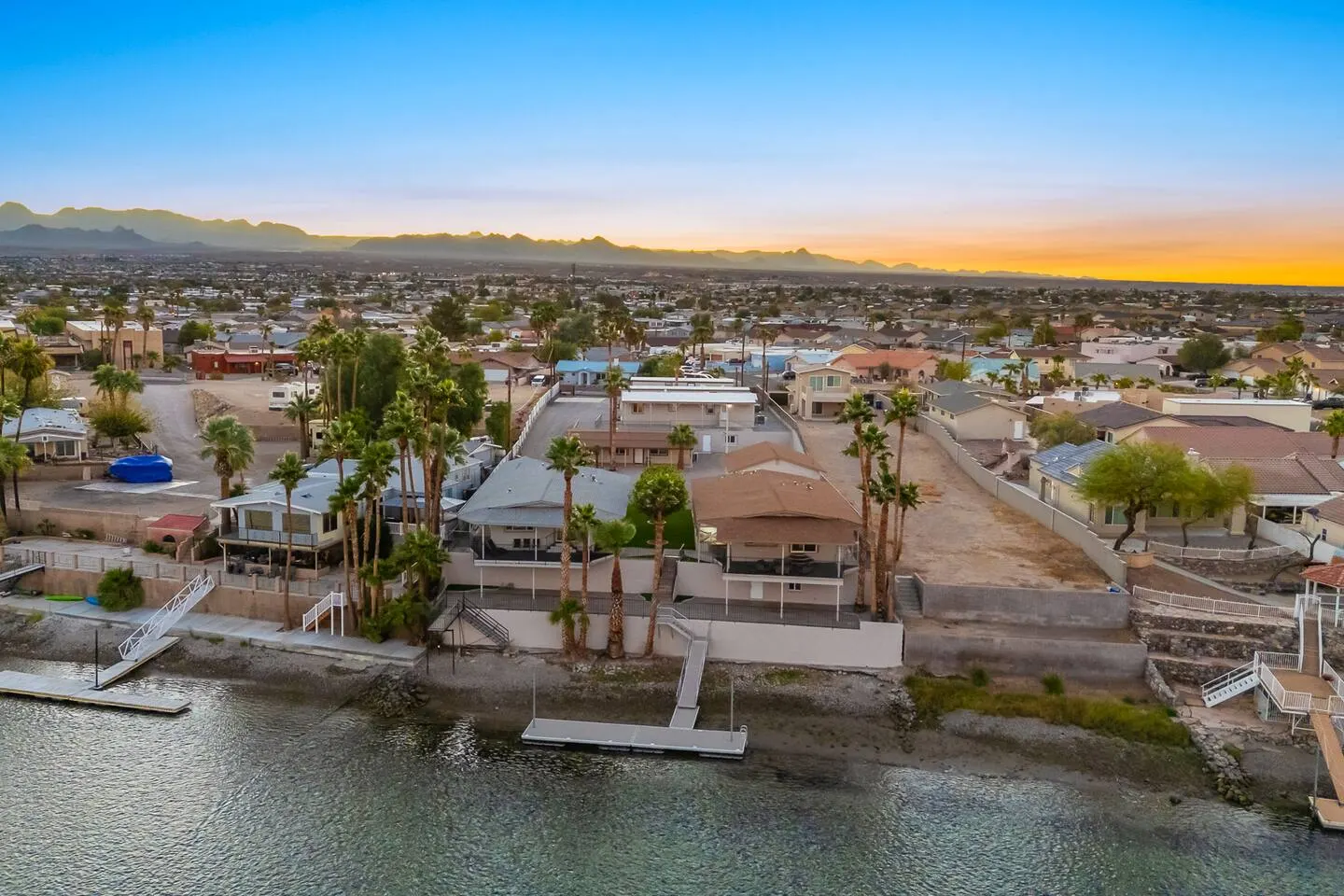 The Villas Waterfront Compound Sleeps 25 8
