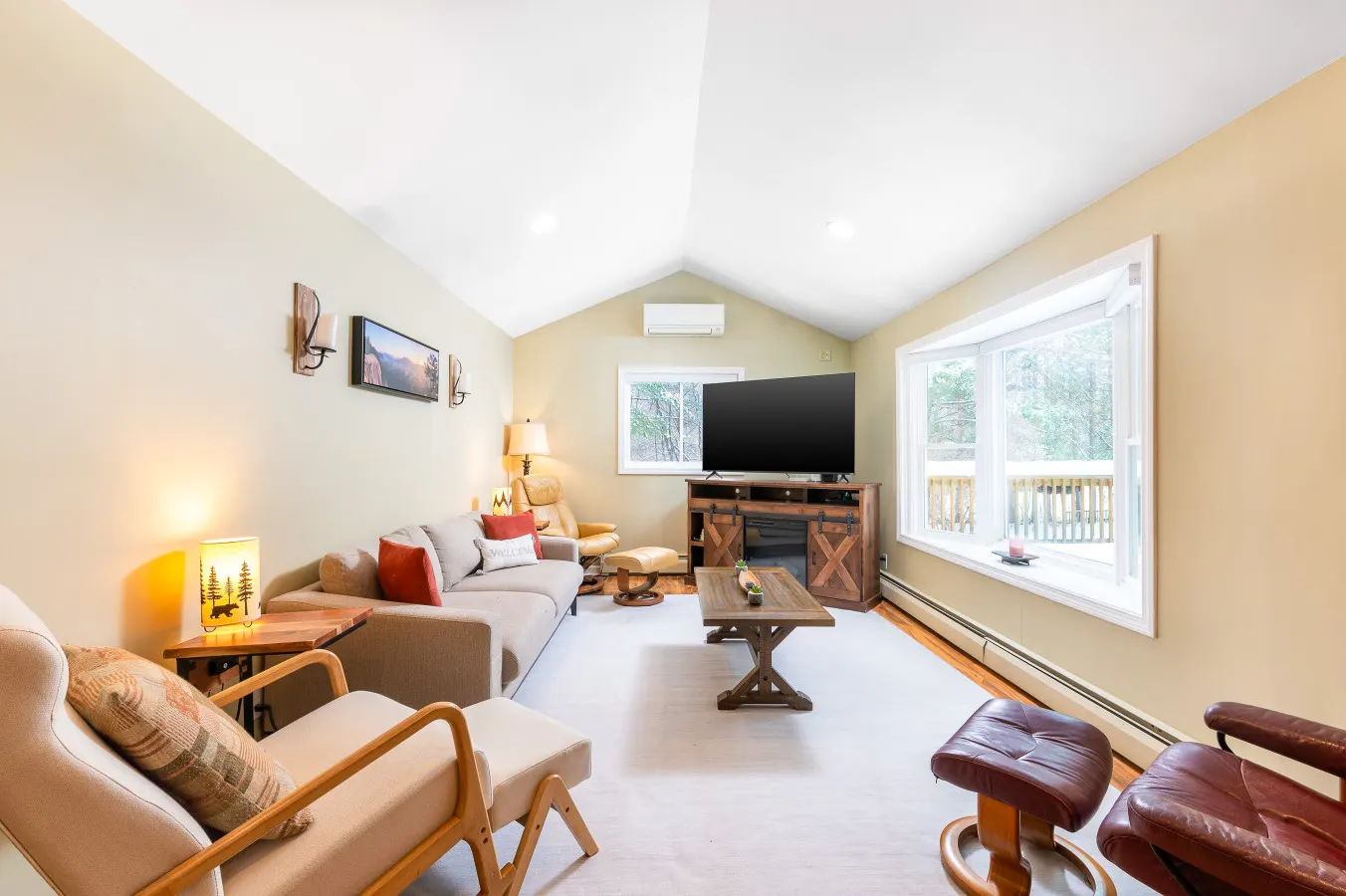 Cozy home close to everything! — photo 2