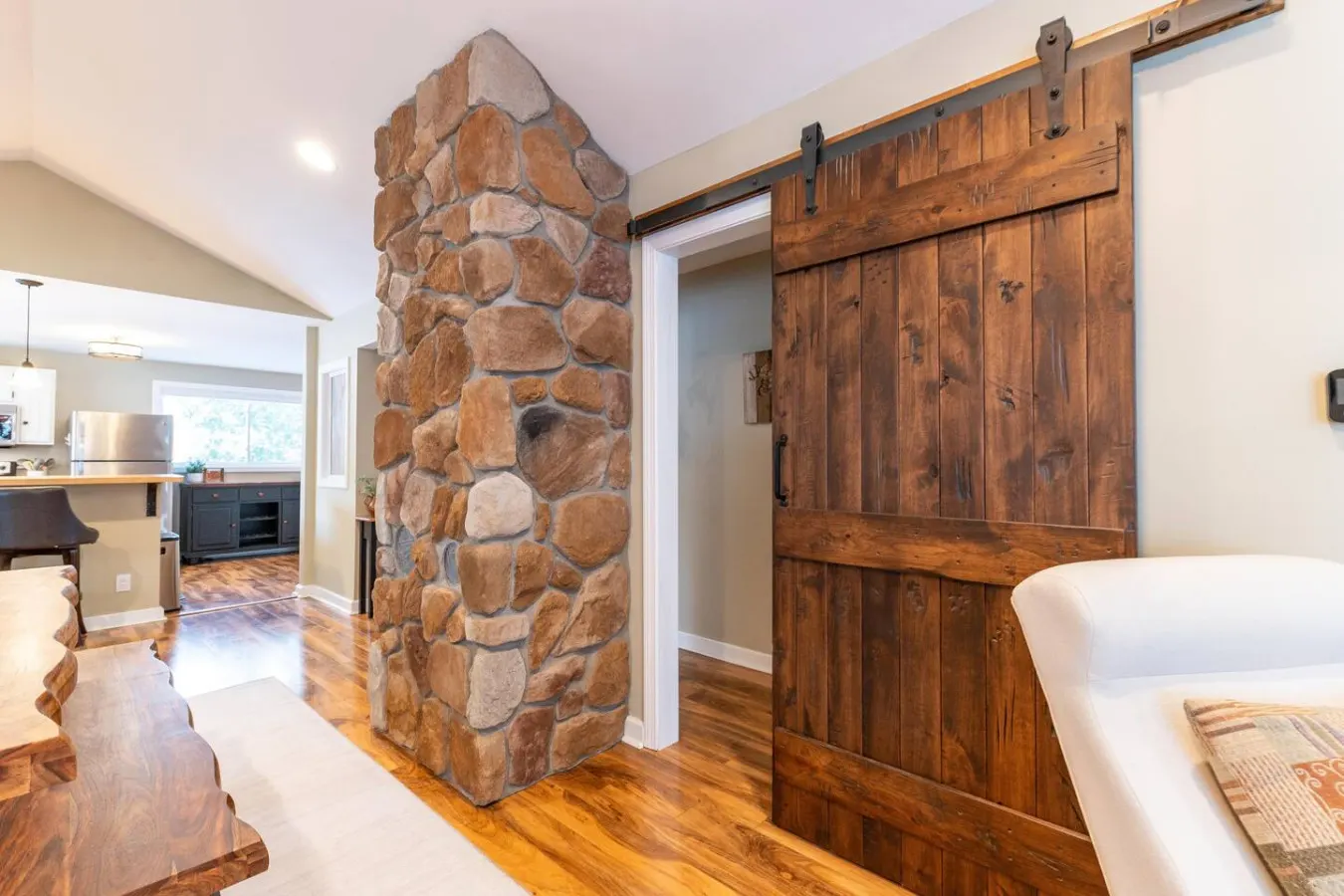 Cozy home close to everything! 9