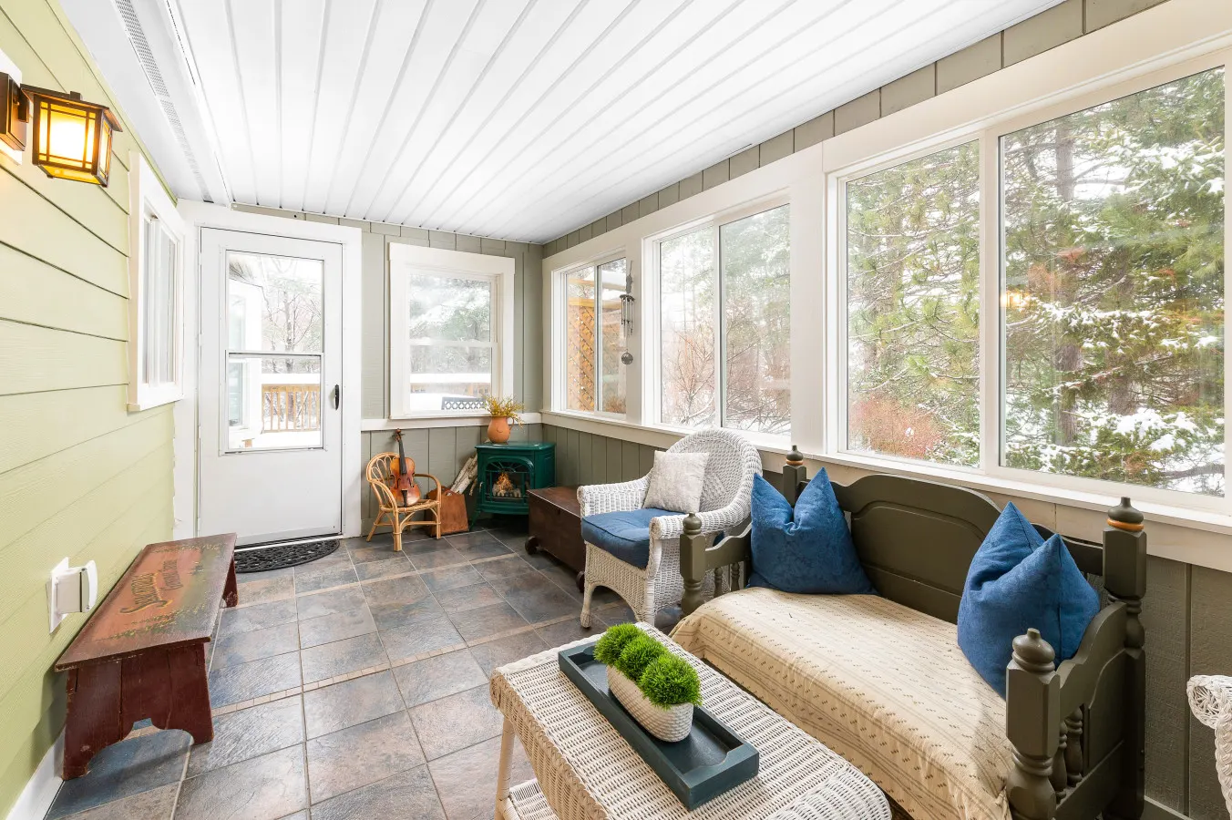 Cozy home close to everything! 18