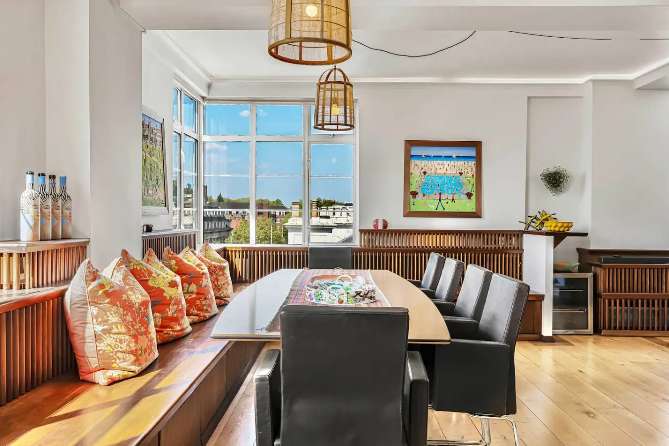 Kensington 7-Bed | 4000 Sqft | AC & Parking