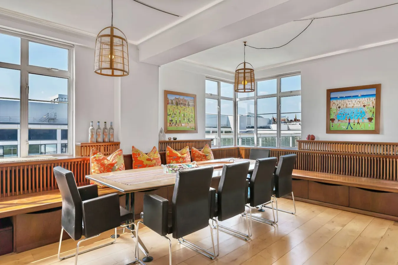 Kensington 7-Bed 4000 Sqft AC & Parking 14