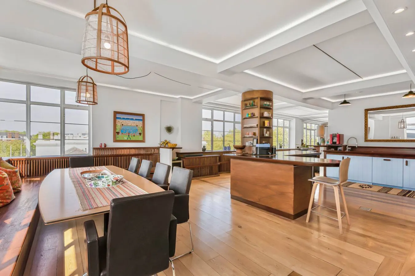 Kensington 7-Bed 4000 Sqft AC & Parking 17