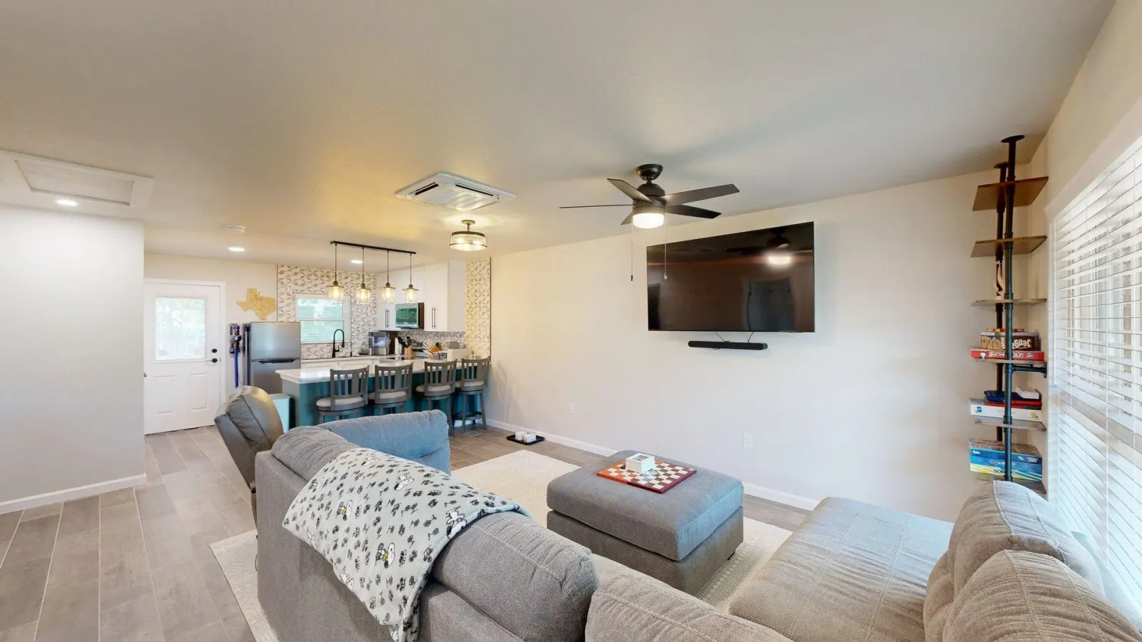The Belle on Bucknell - Brand New! Pet Friendly! — photo 2
