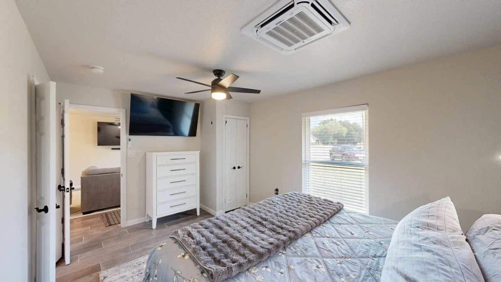 The Belle on Bucknell - Brand New! Pet Friendly! 6