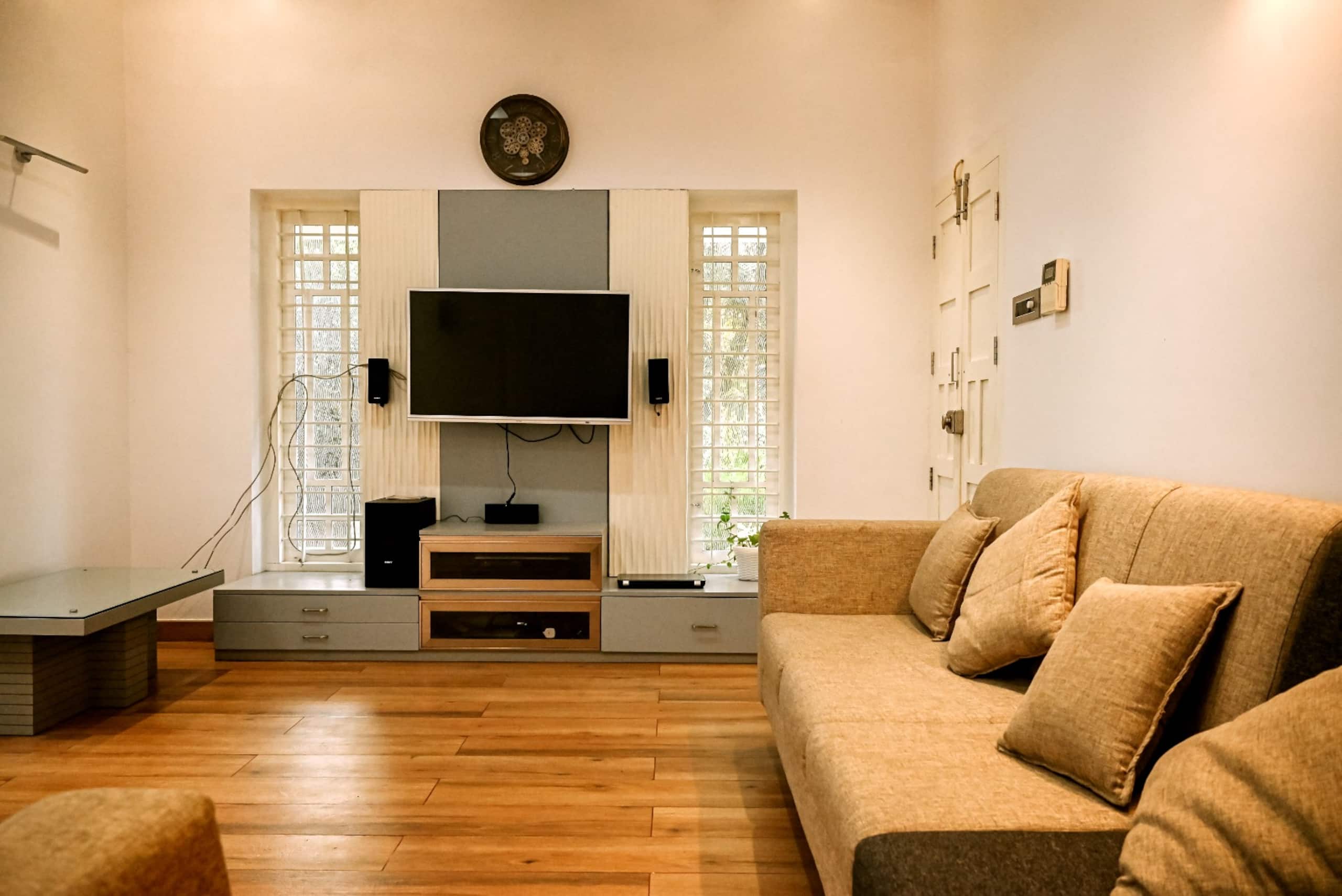 White Aura Villa 24