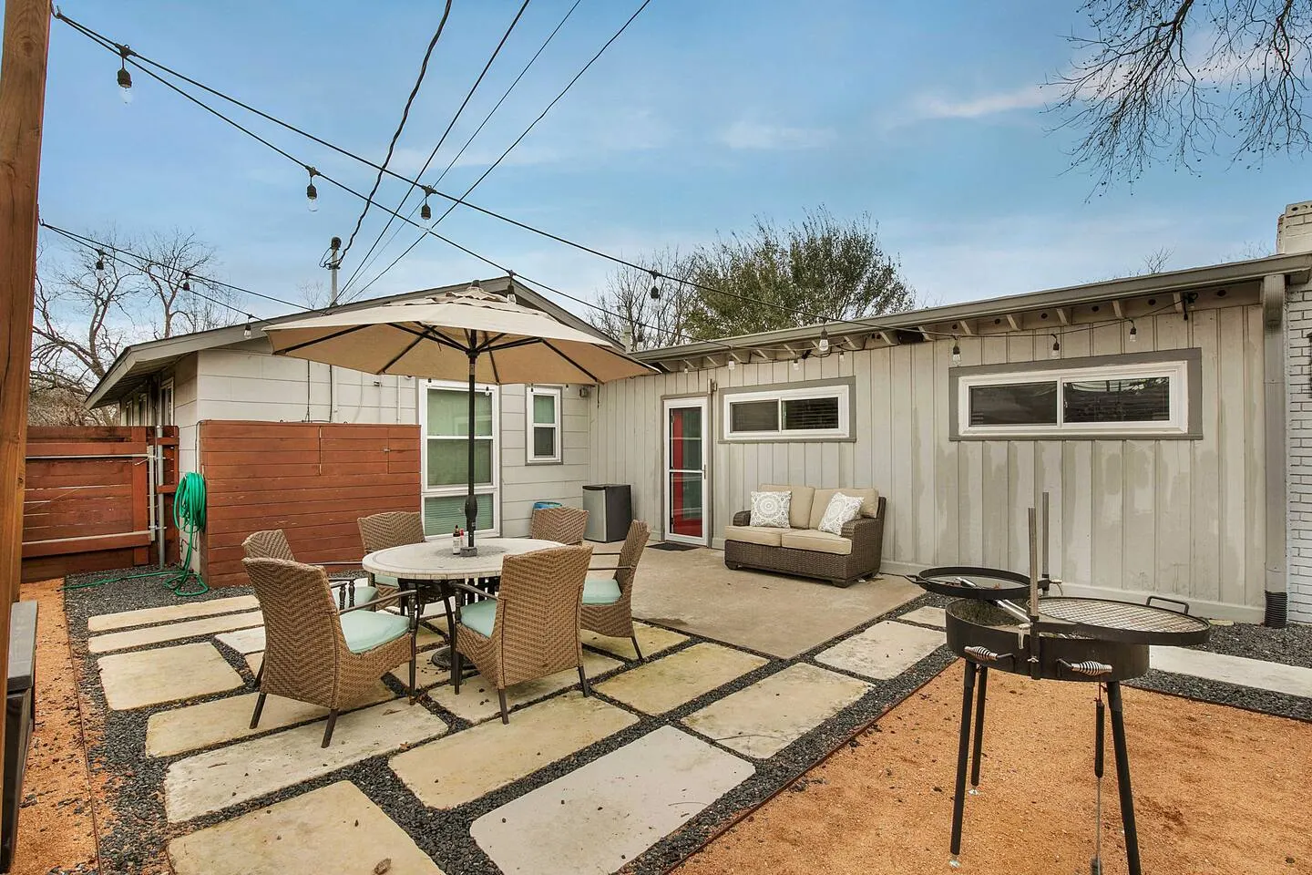 3/2 10 min Downtown Near Restaurants, Pet-Friendly — photo 3