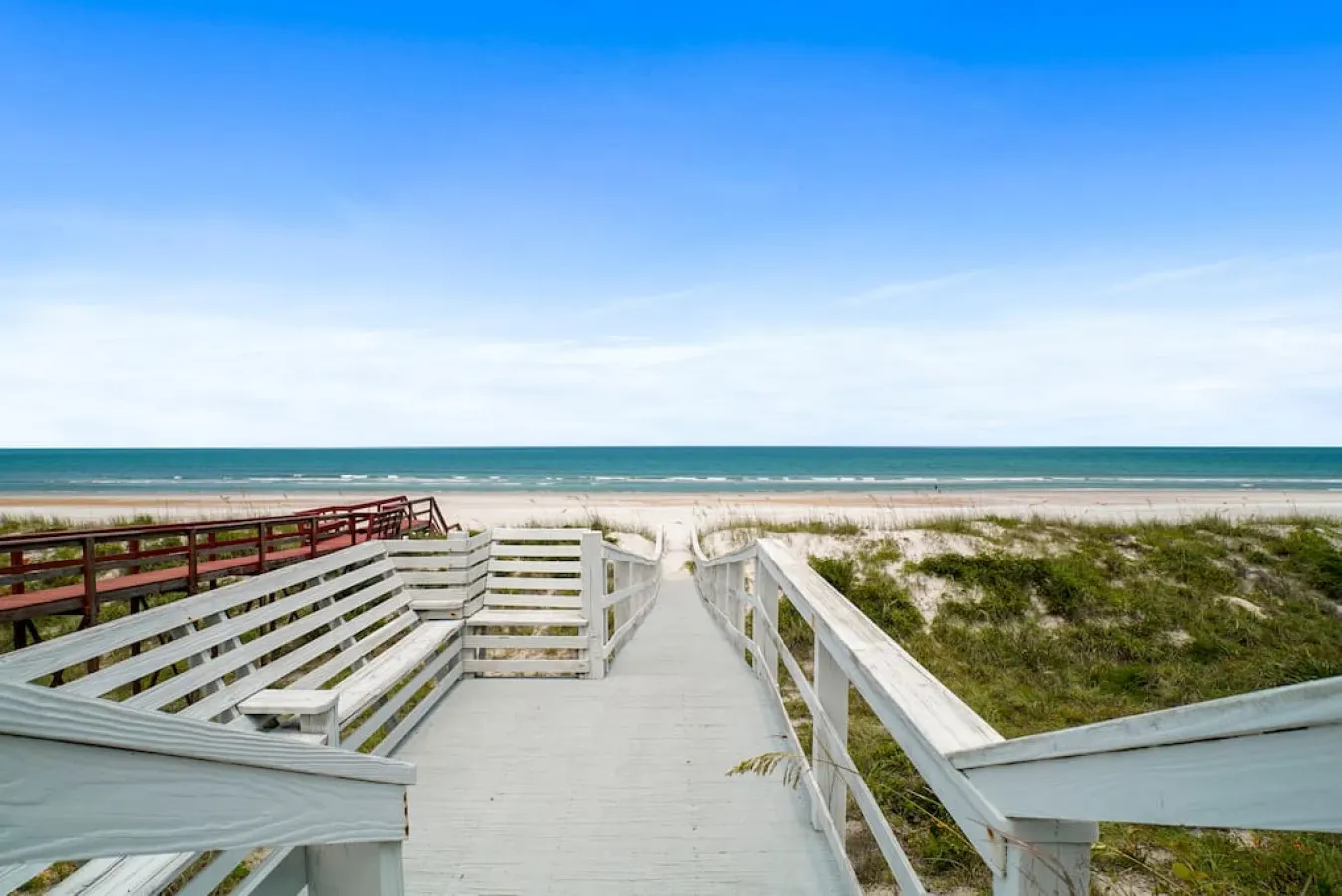 Crescent Lookout Luxury Beachfront Home & Views 2