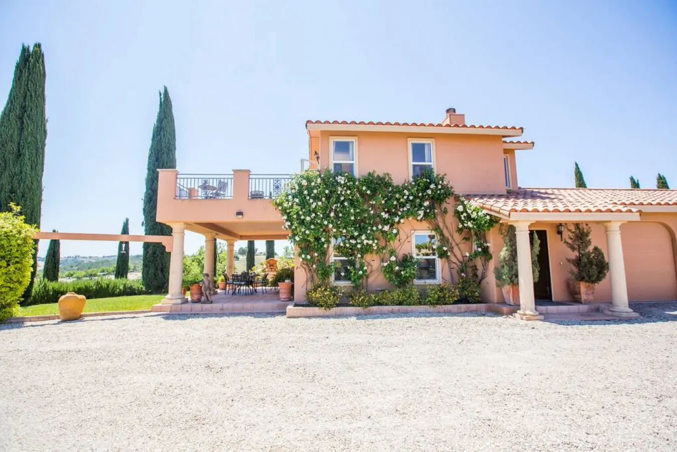 Aterno Vineyard, Guest House 13