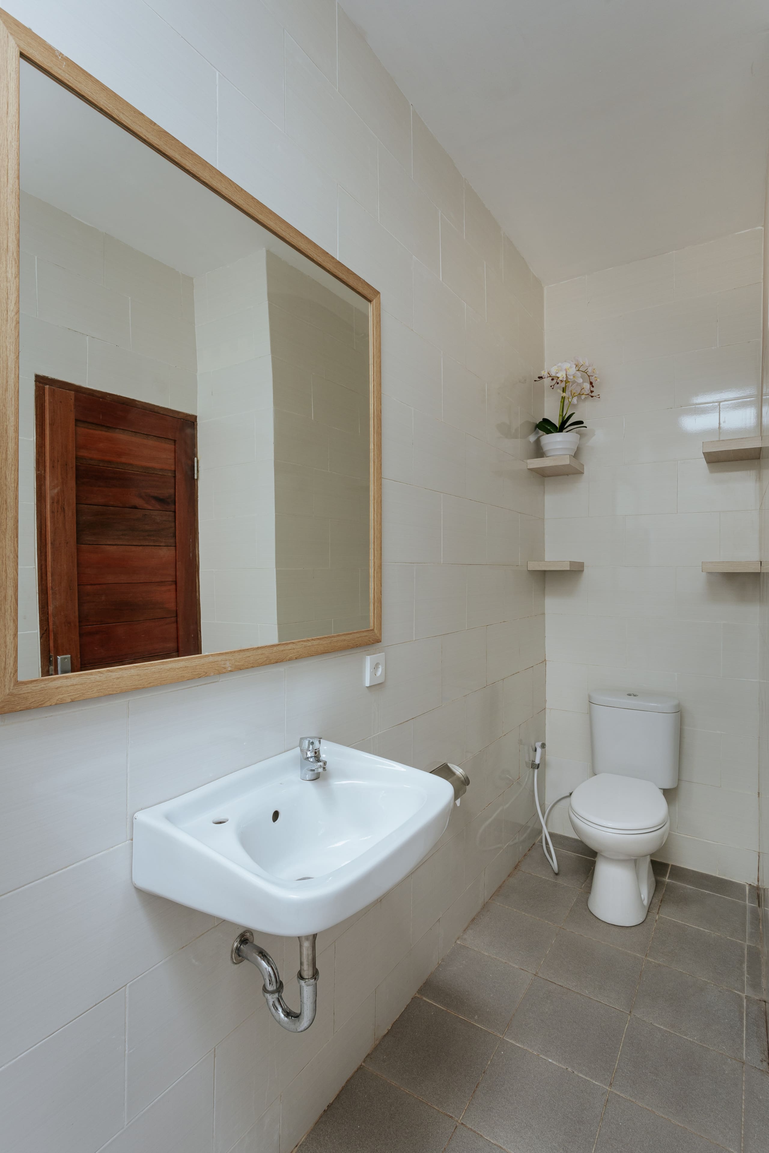 Central Canggu Guest House Near Batu Bolong - Apartments for Rent in Kabupaten Badung, Bali, Indonesia 16
