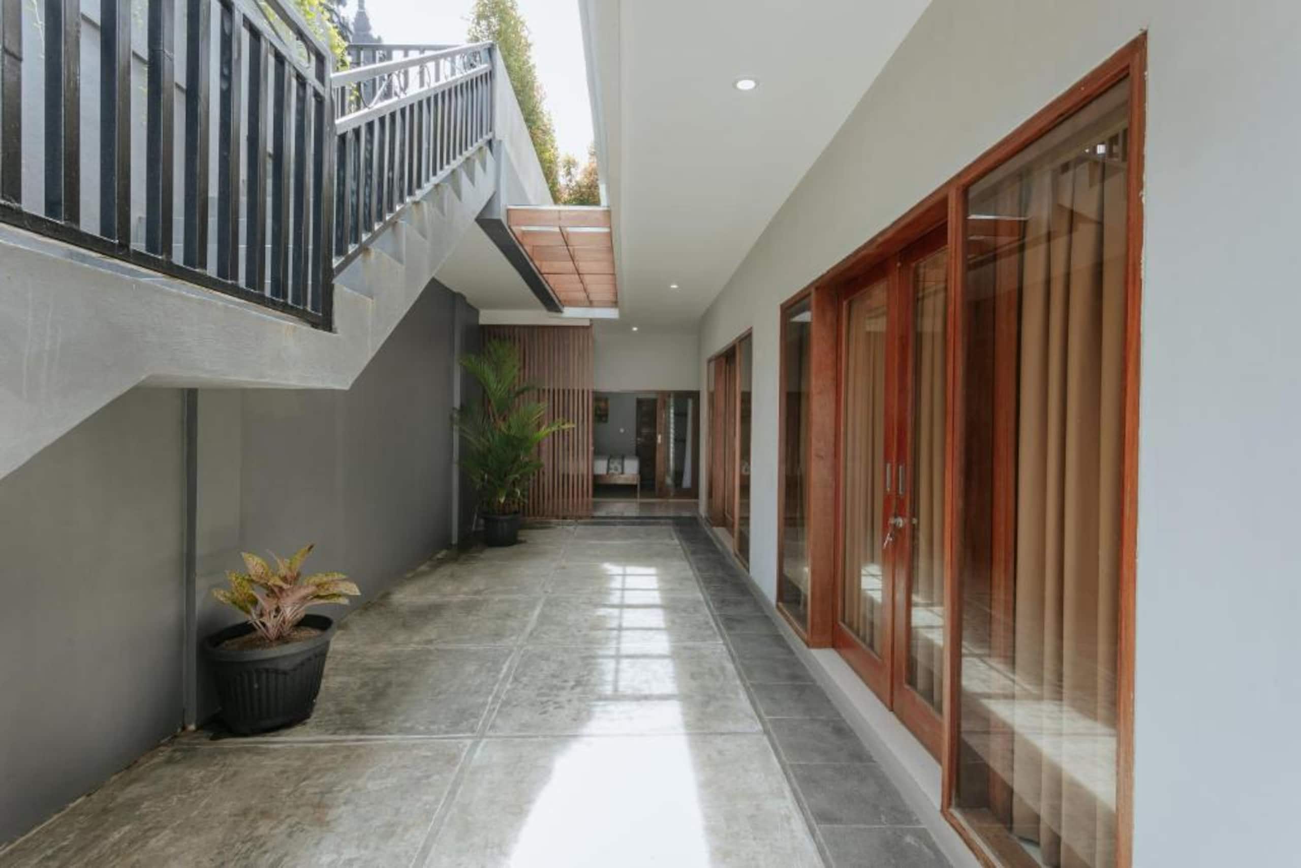 Central Canggu Guest House Near Batu Bolong - Apartments for Rent in Kabupaten Badung, Bali, Indonesia 20