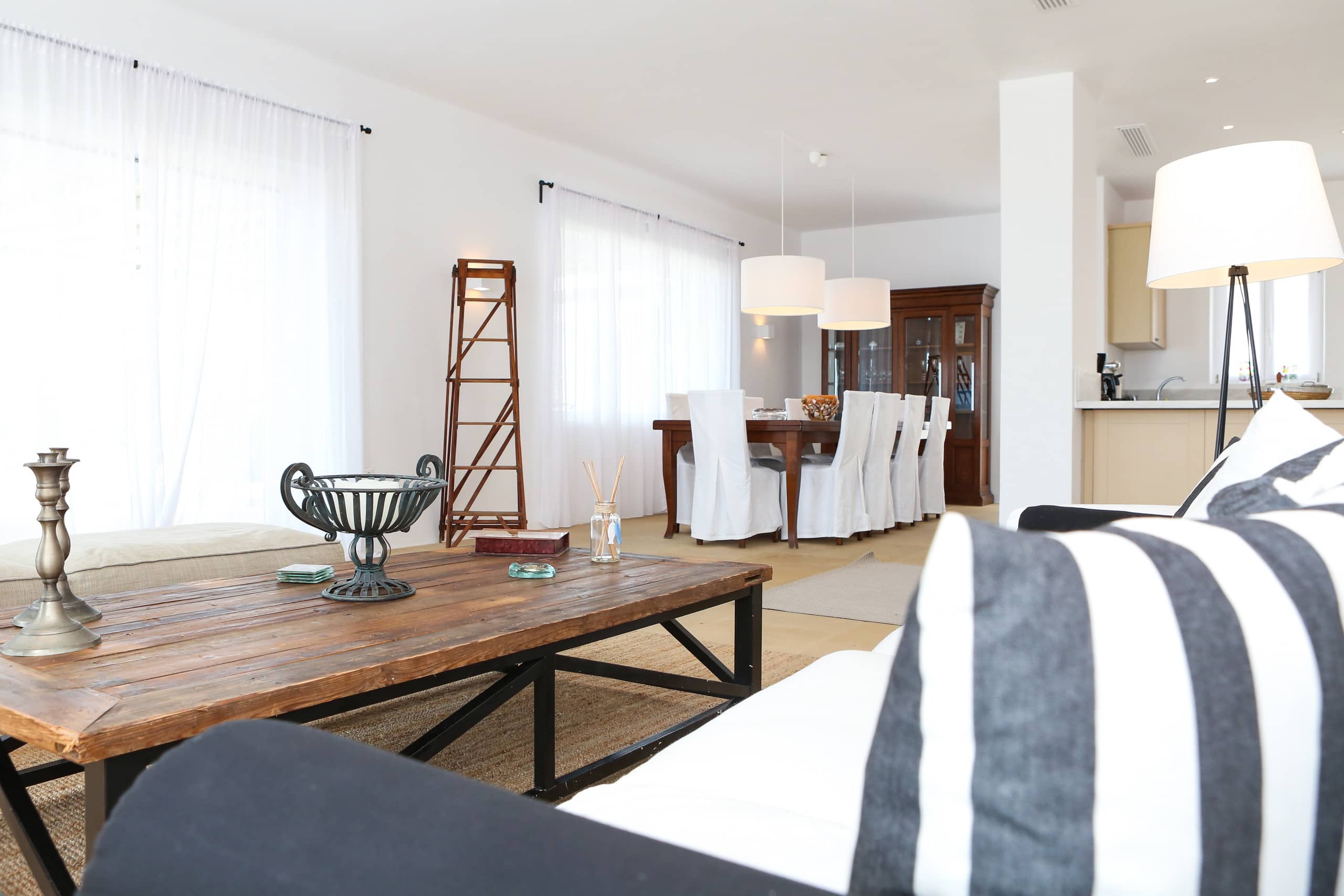 Paradise Estate Villa Nour | Space and Party! 14
