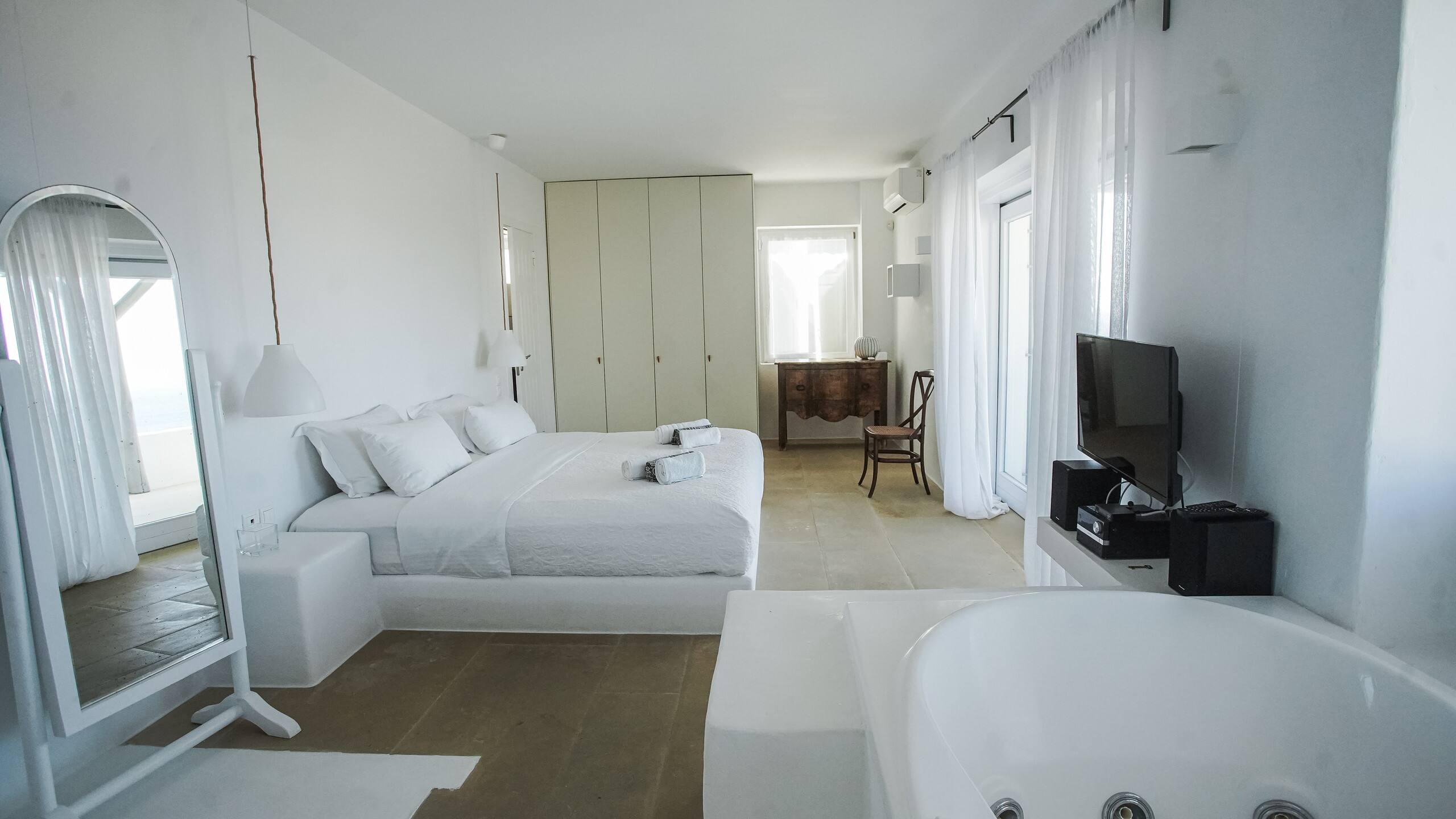 Paradise Estate Villa Nour | Space and Party! 28