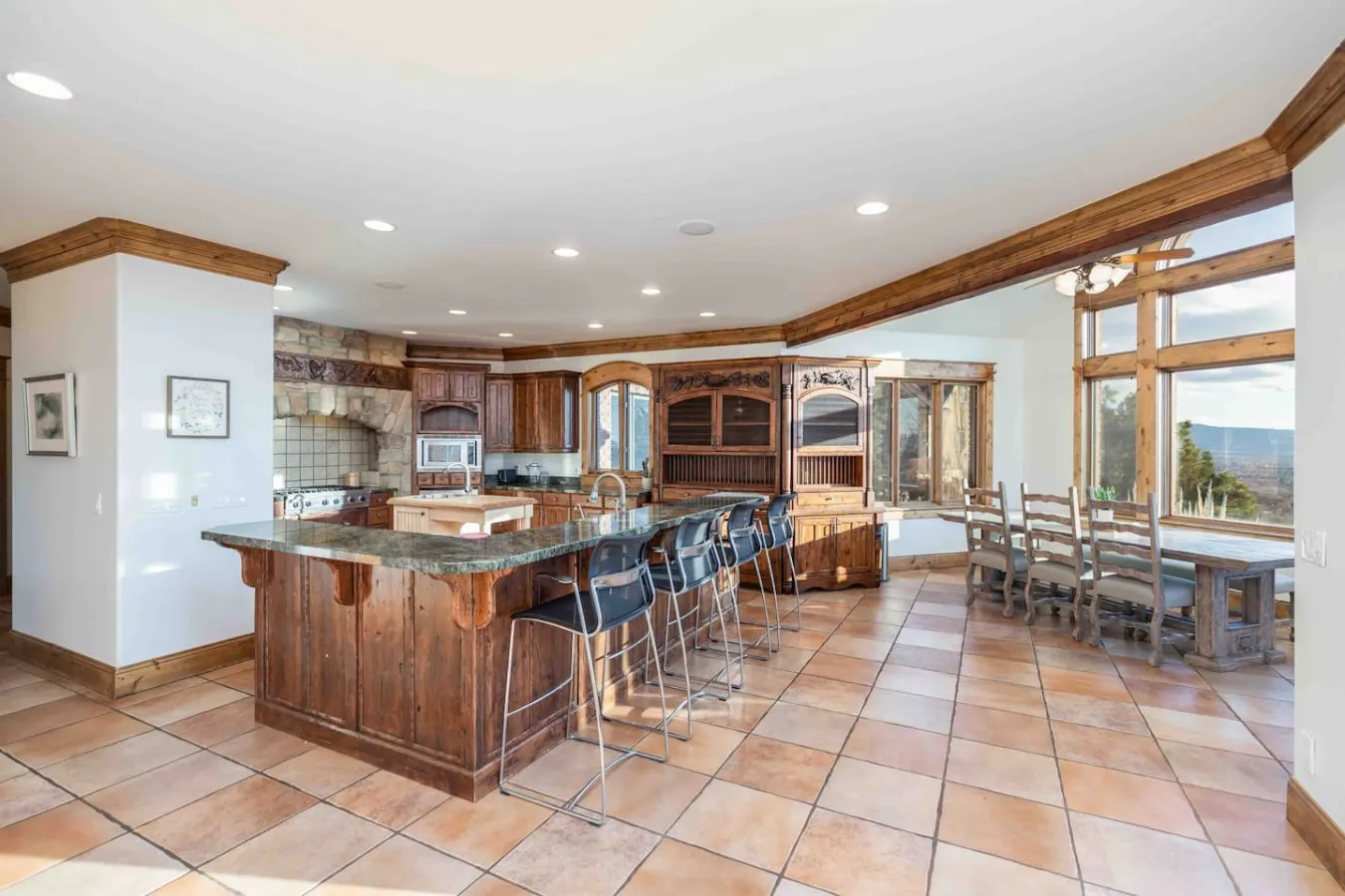 Farmington Oasis-Views, Space & Comfort 1.25 acres 13