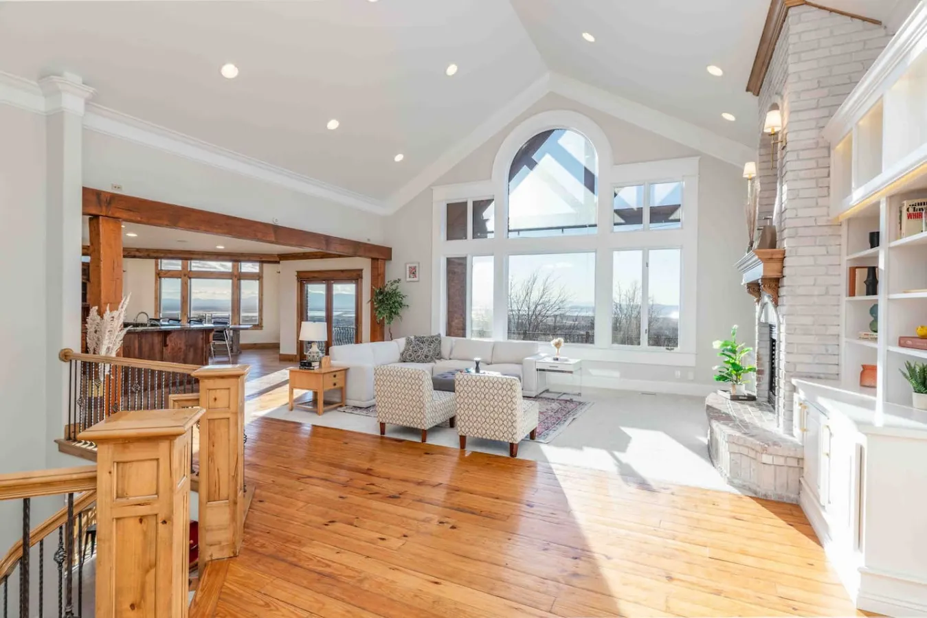 Farmington Oasis-Views, Space & Comfort 1.25 acres 8