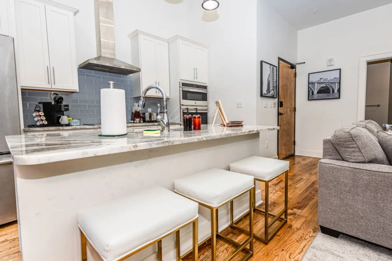 Modern Old City Loft w/ View of Sunsphere 9