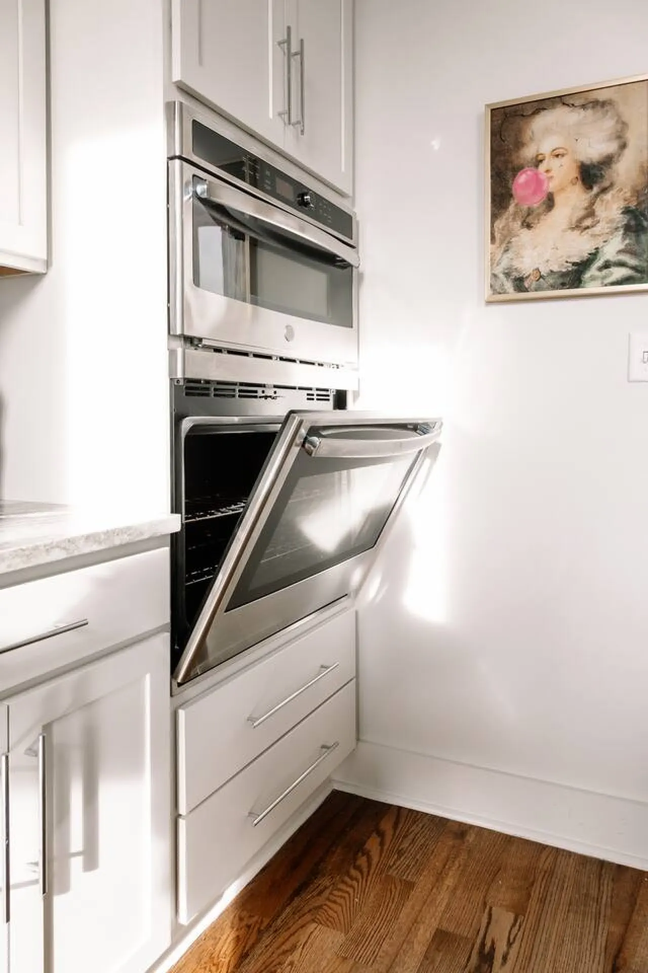Modern Old City Loft w/ View of Sunsphere 11