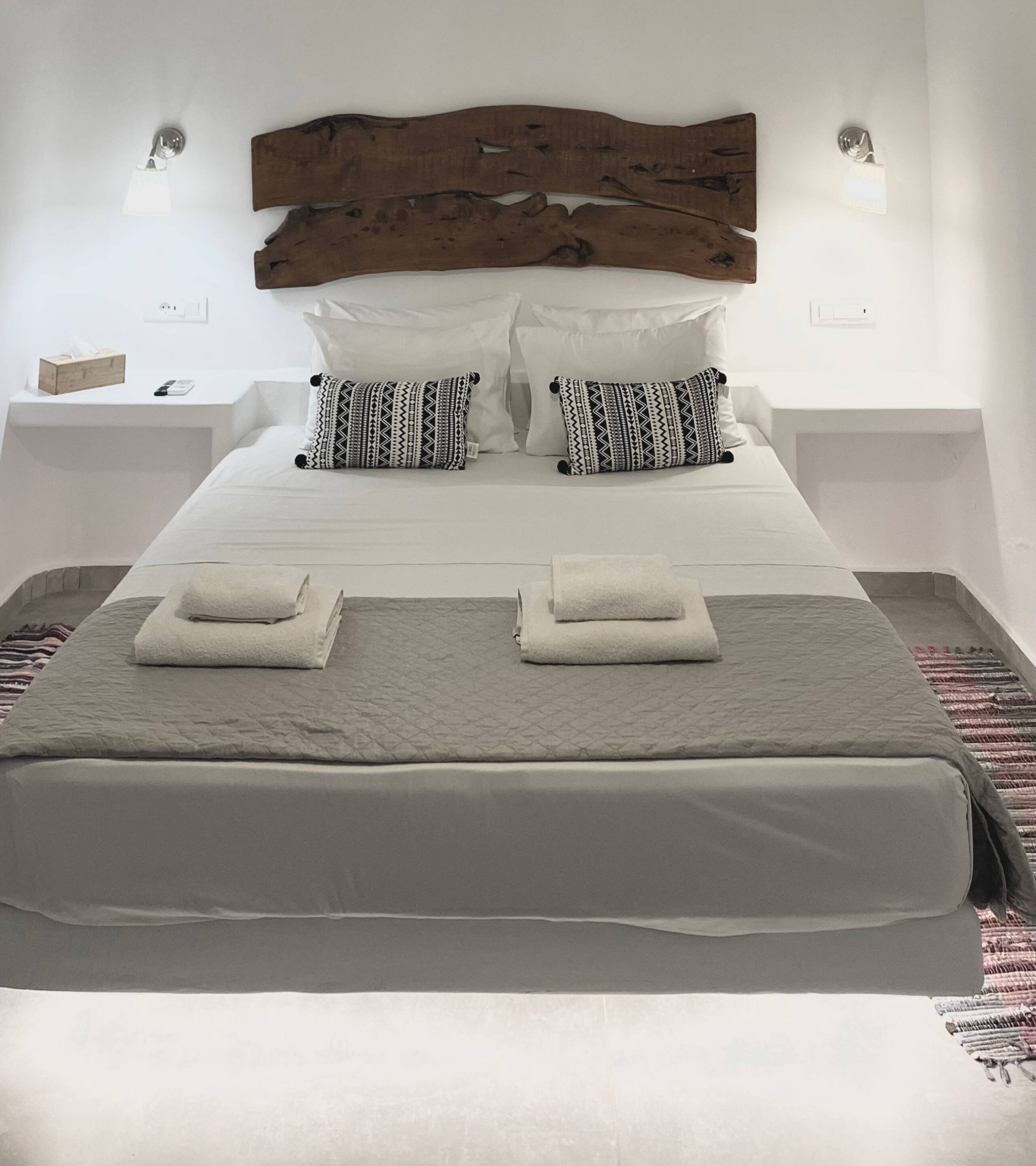 Miramare Roccia Suite Mykonos with private pool 11