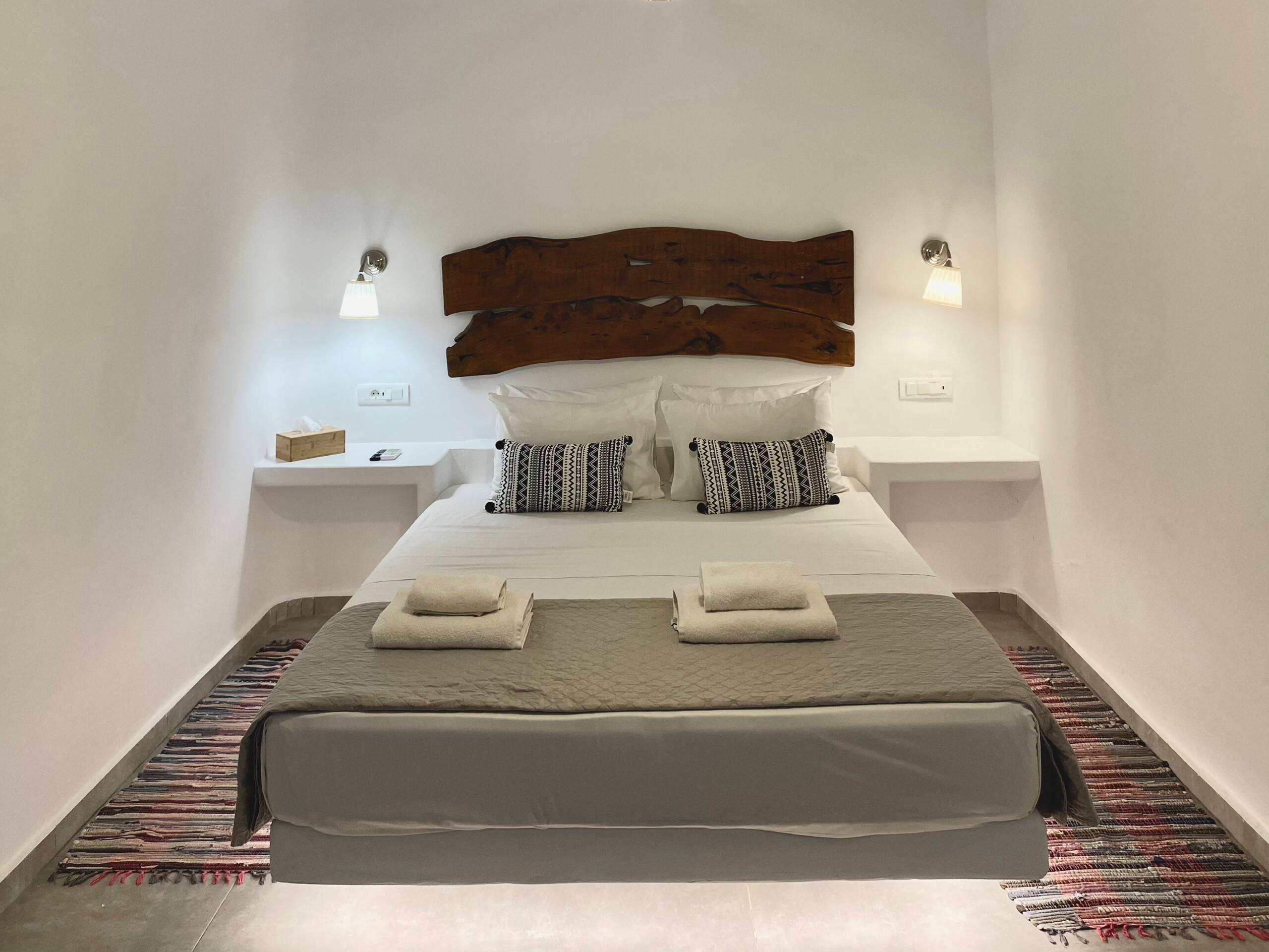 Miramare Roccia Suite Mykonos with private pool 10