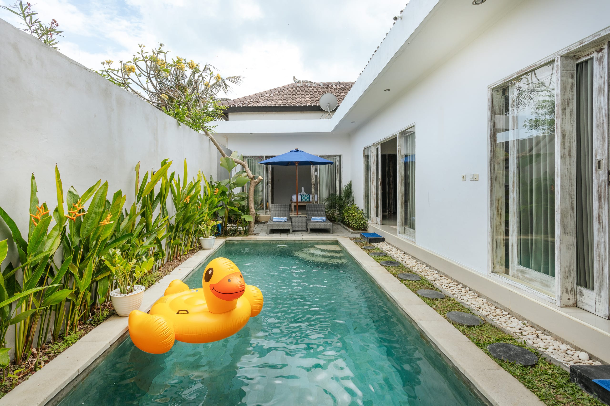 Villa Cathy Seminyak - Modern 3 Bed Pool Villa! — photo 2