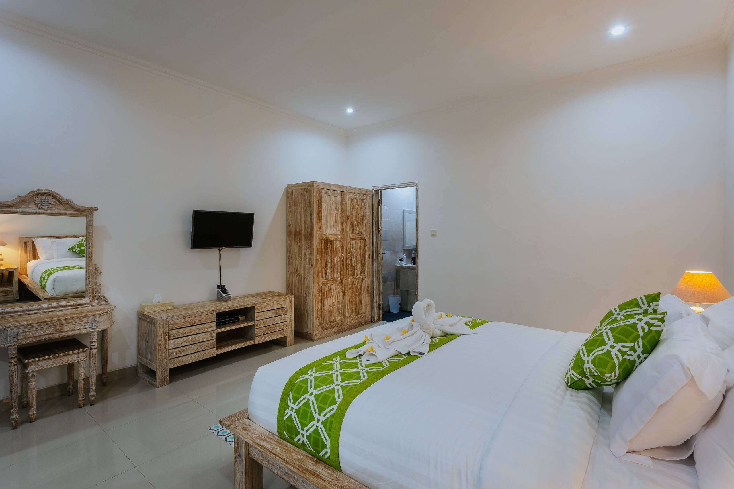 Villa Cathy Seminyak - Modern 3 Bed Pool Villa! 36