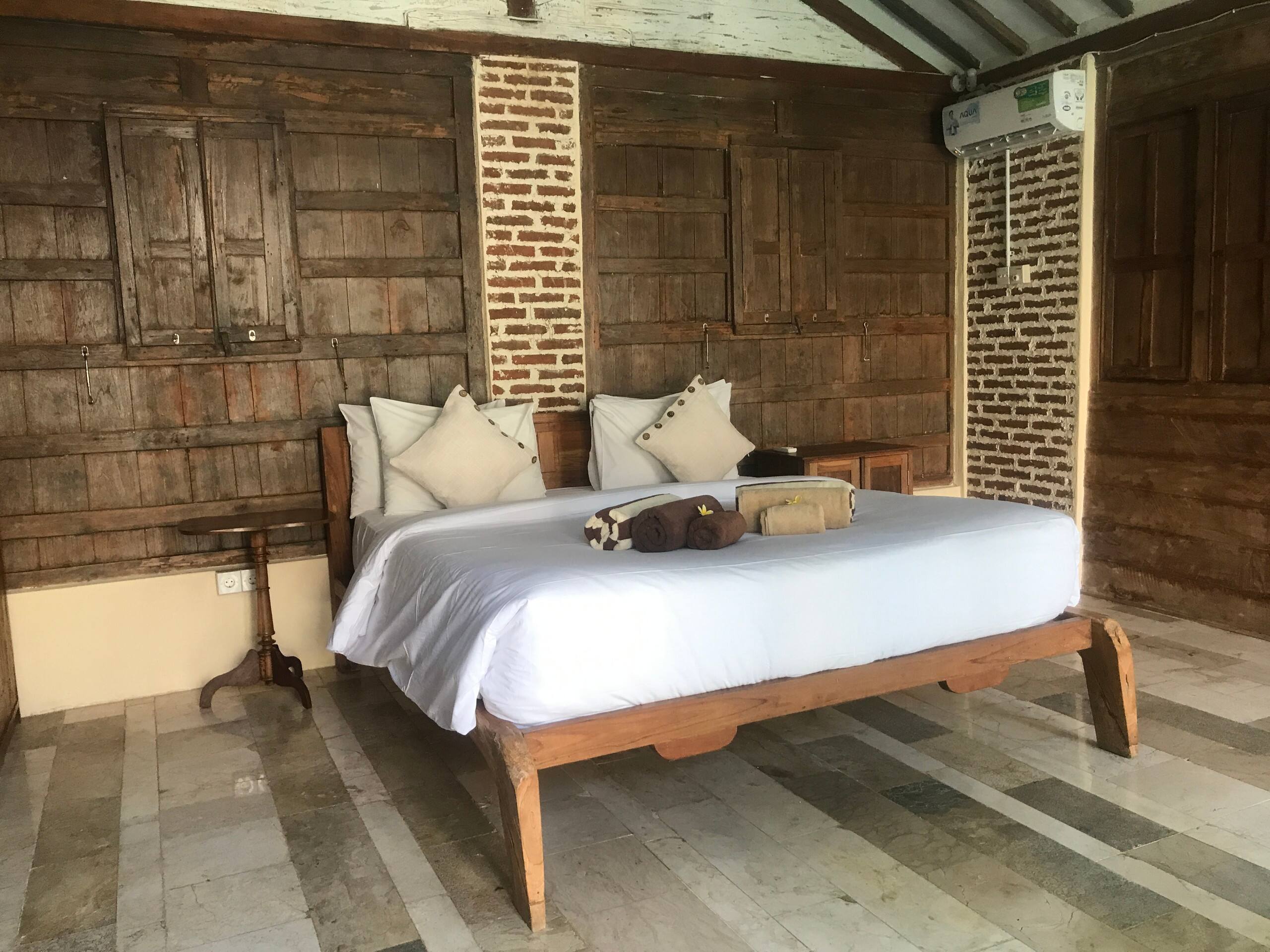 Airbnb: Vacation Rentals, Cabins, Beach Houses, Unique Homes & Experiences 26
