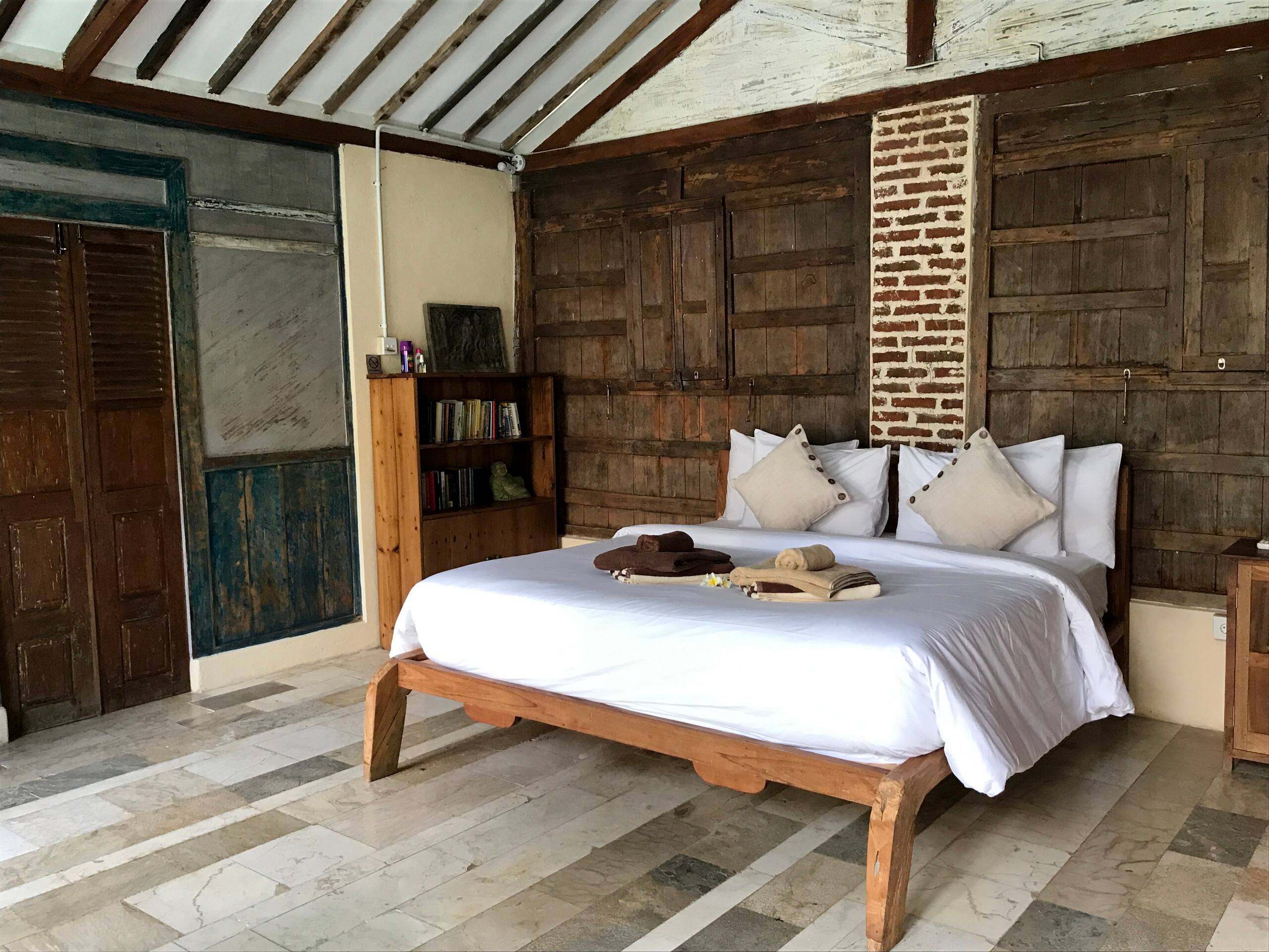Airbnb: Vacation Rentals, Cabins, Beach Houses, Unique Homes & Experiences 25