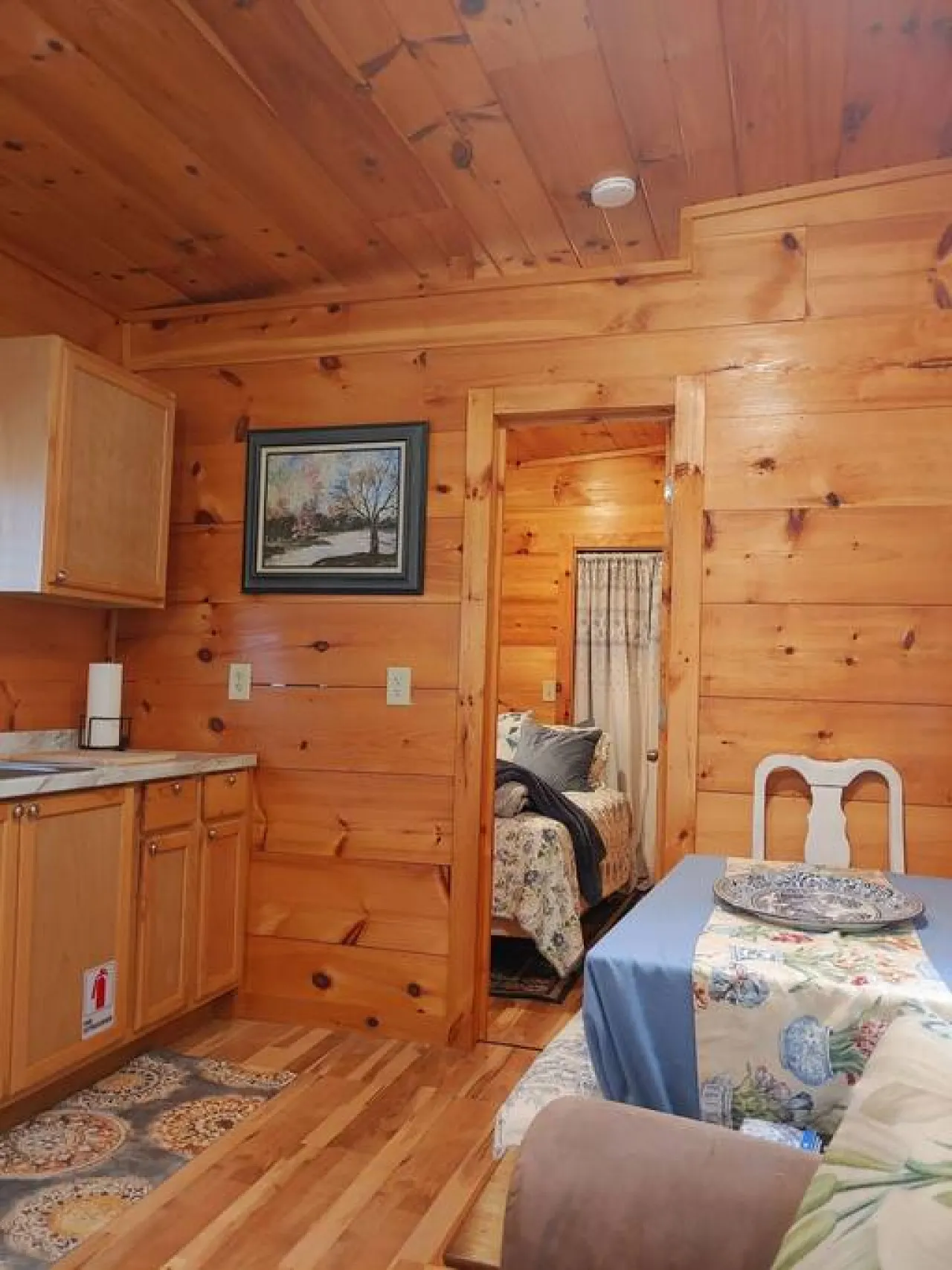 Tiny House Glamping at Watts Bar 10