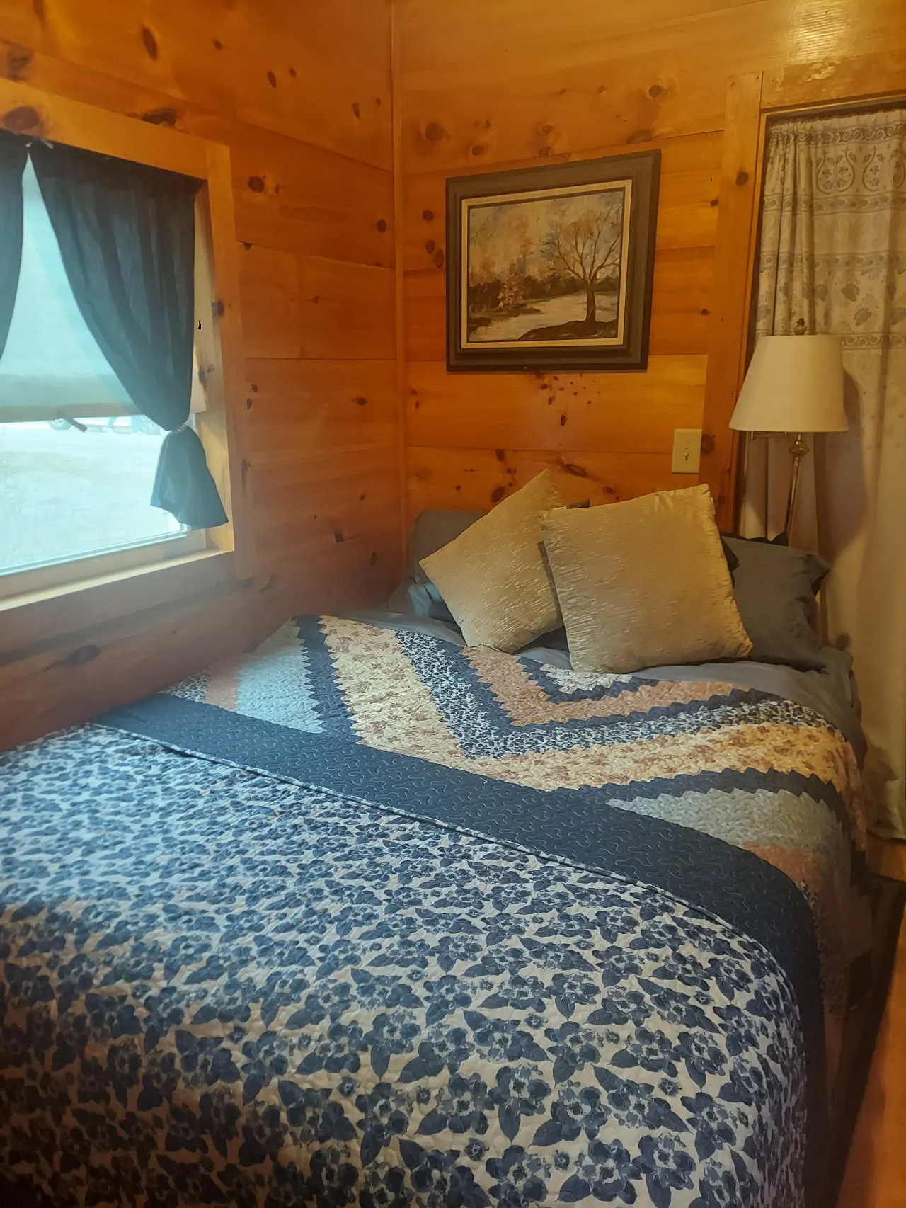 Tiny House Glamping at Watts Bar 16