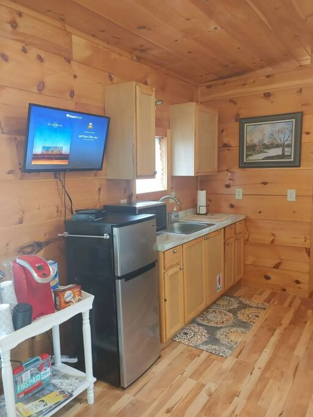 Tiny House Glamping at Watts Bar 7
