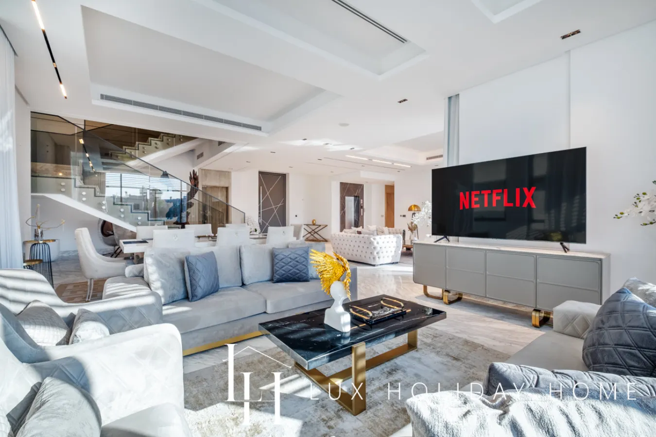 LUX The Custom Palm Island Mansion 3 17