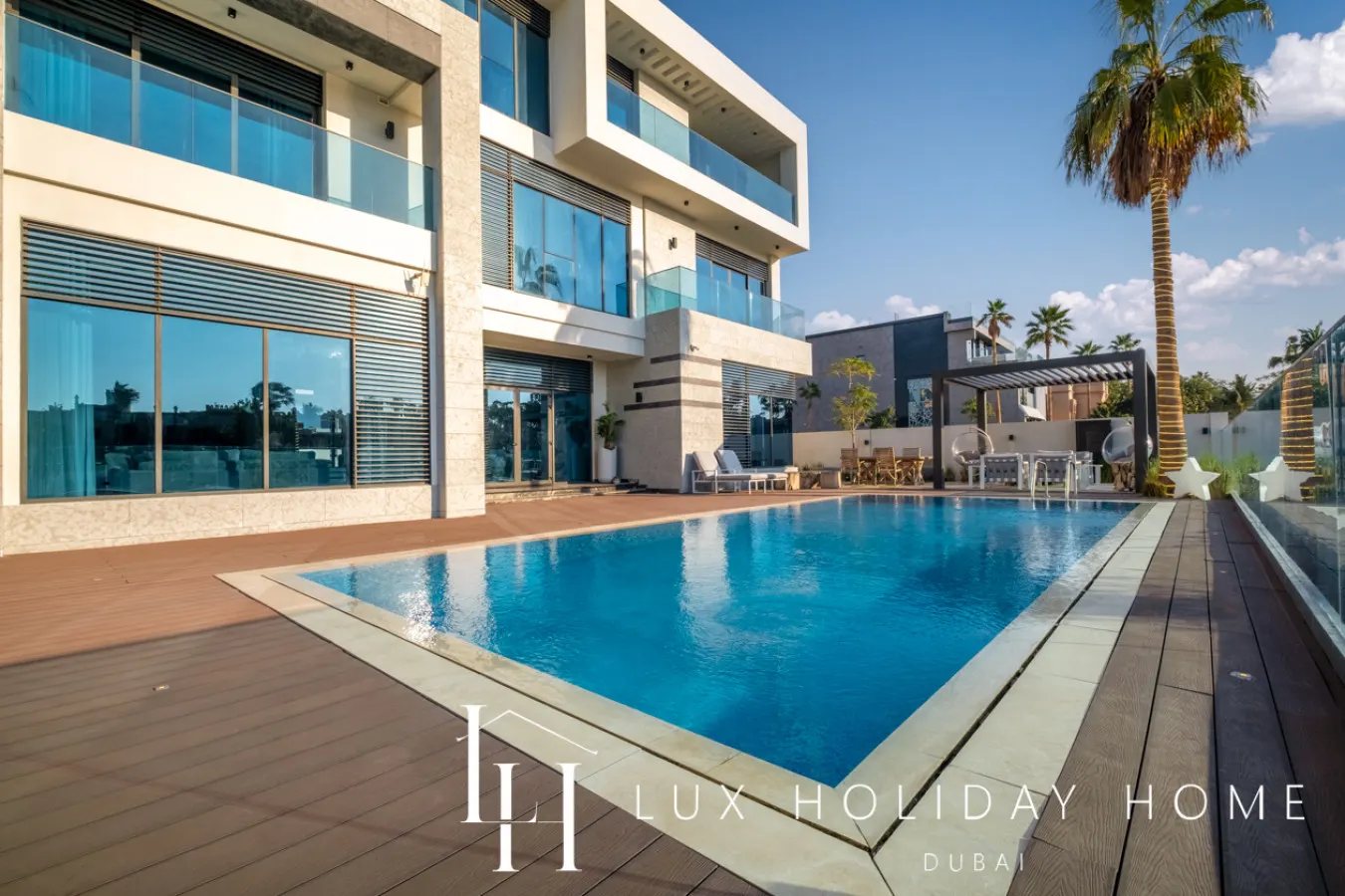 LUX | The Custom Palm Island Mansion 3 — photo 3