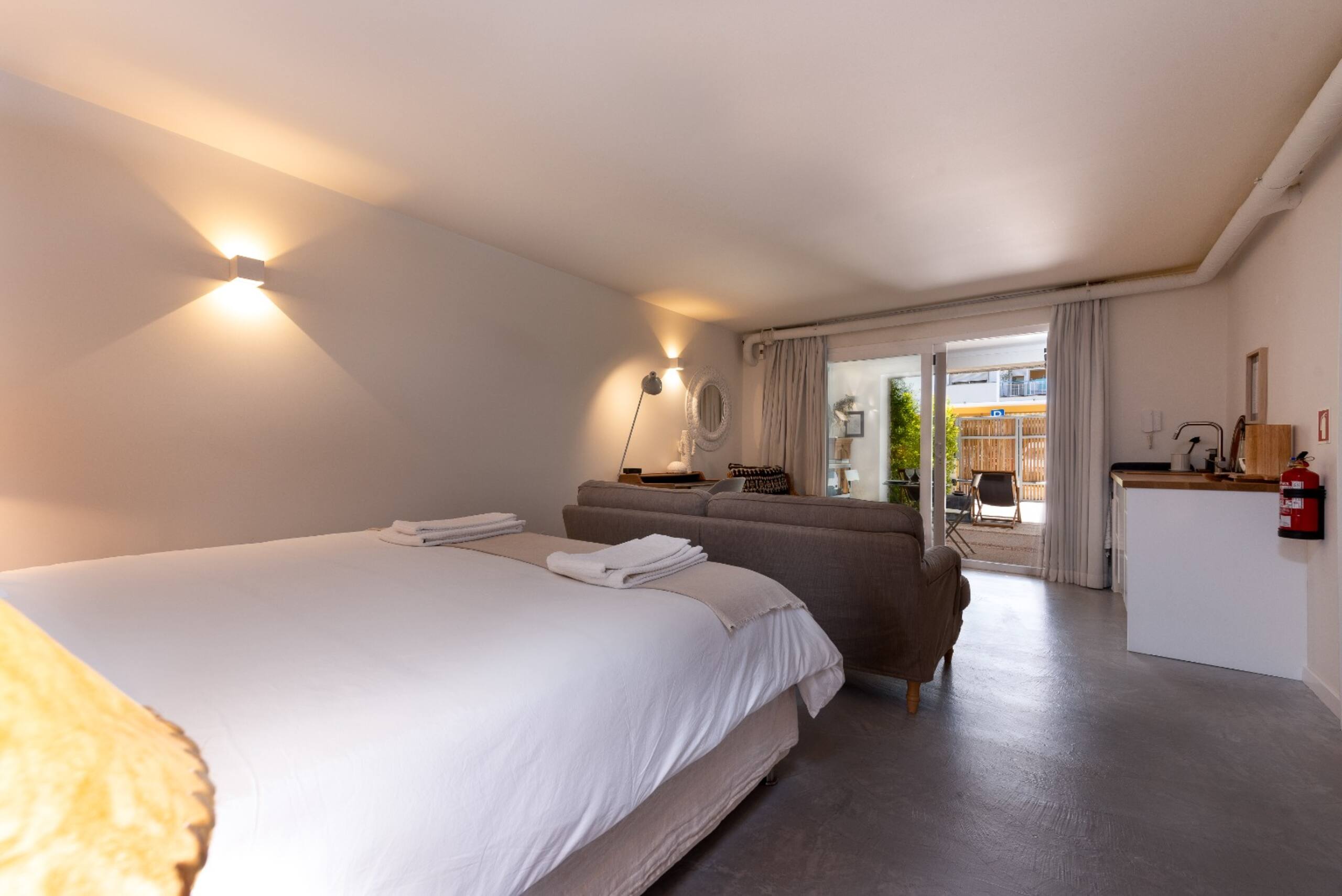 The 98 Place Carcavelos 5