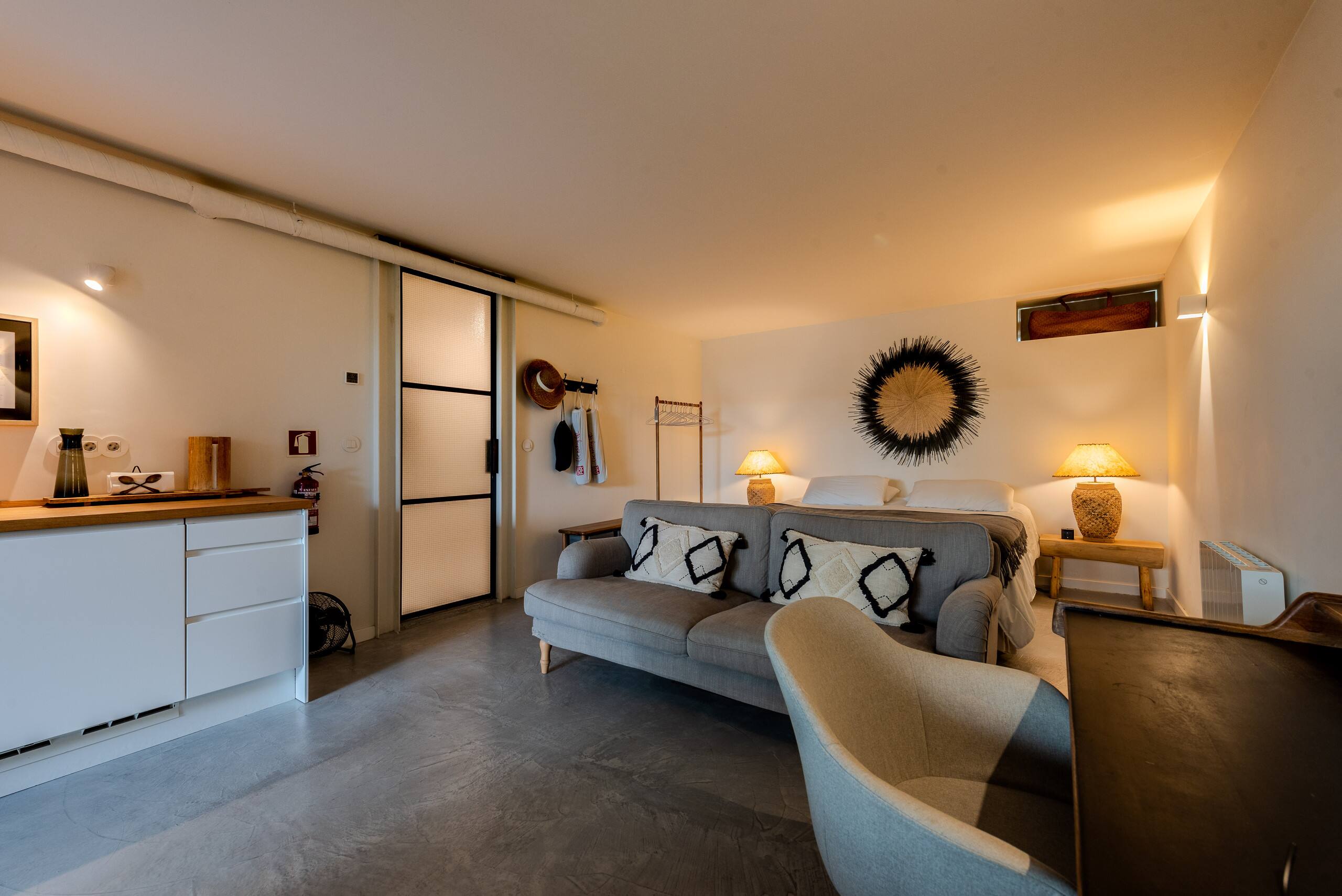 The 98 Place Carcavelos 1