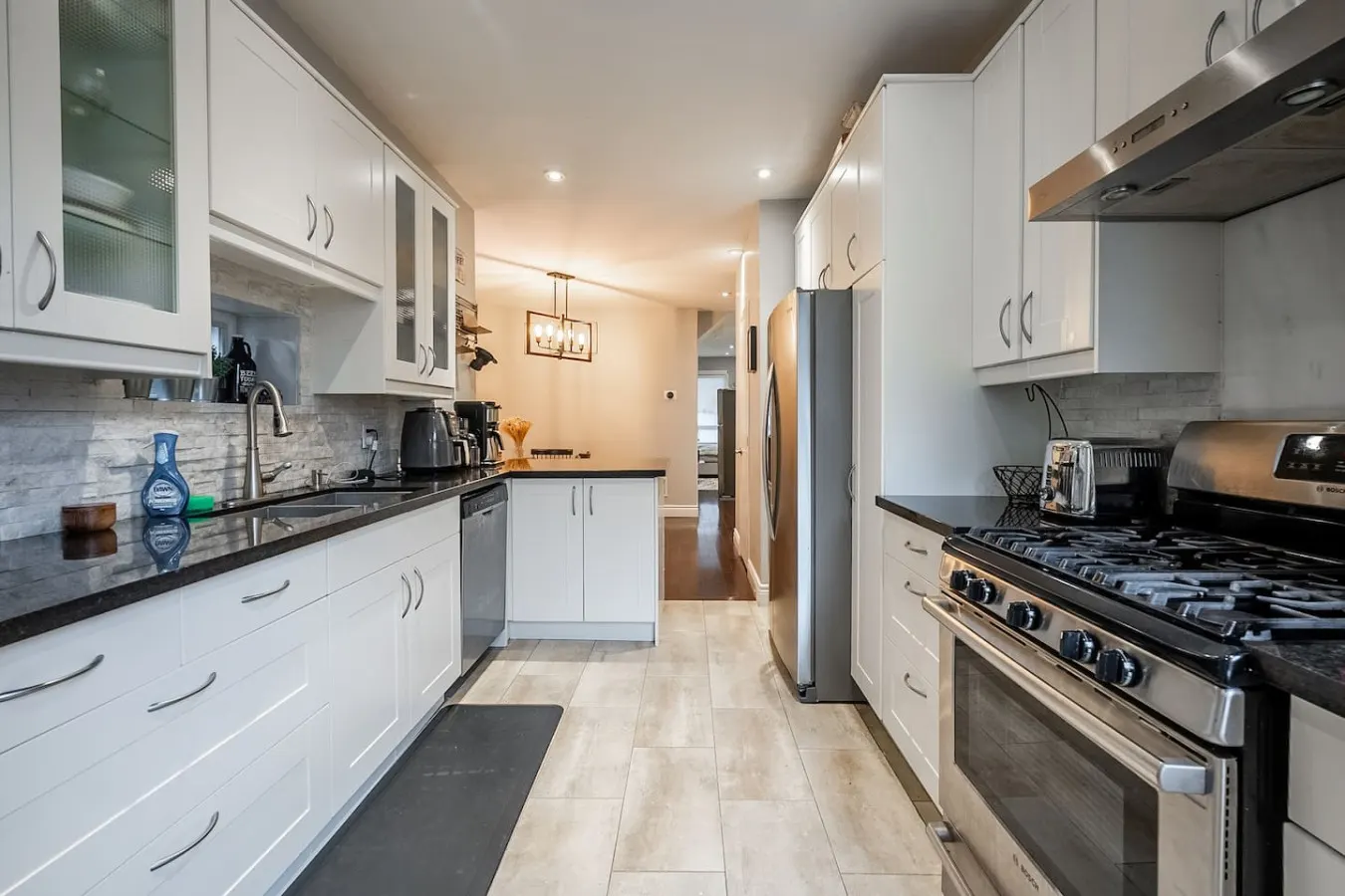 Spacious 2BR Retreat Workspace Sleeps 6 11