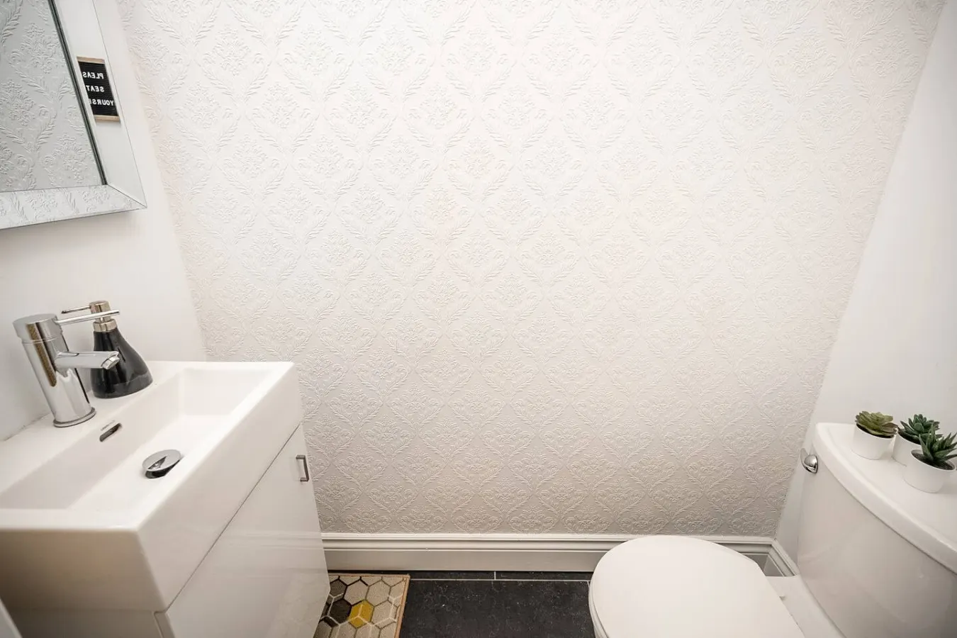 Spacious 2BR Retreat Workspace Sleeps 6 14