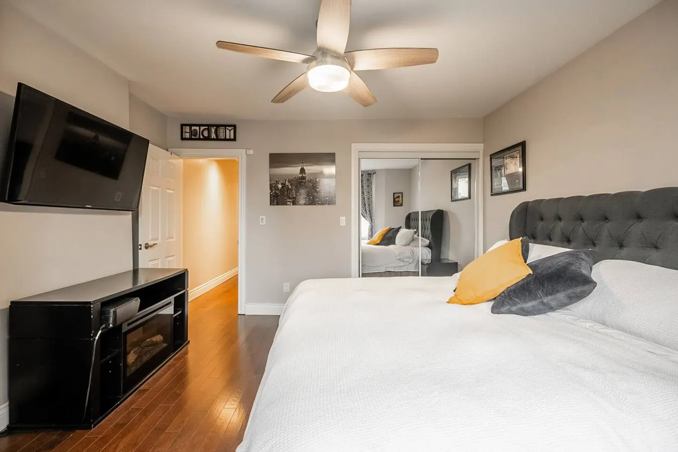 Spacious 2BR Retreat Workspace Sleeps 6 15
